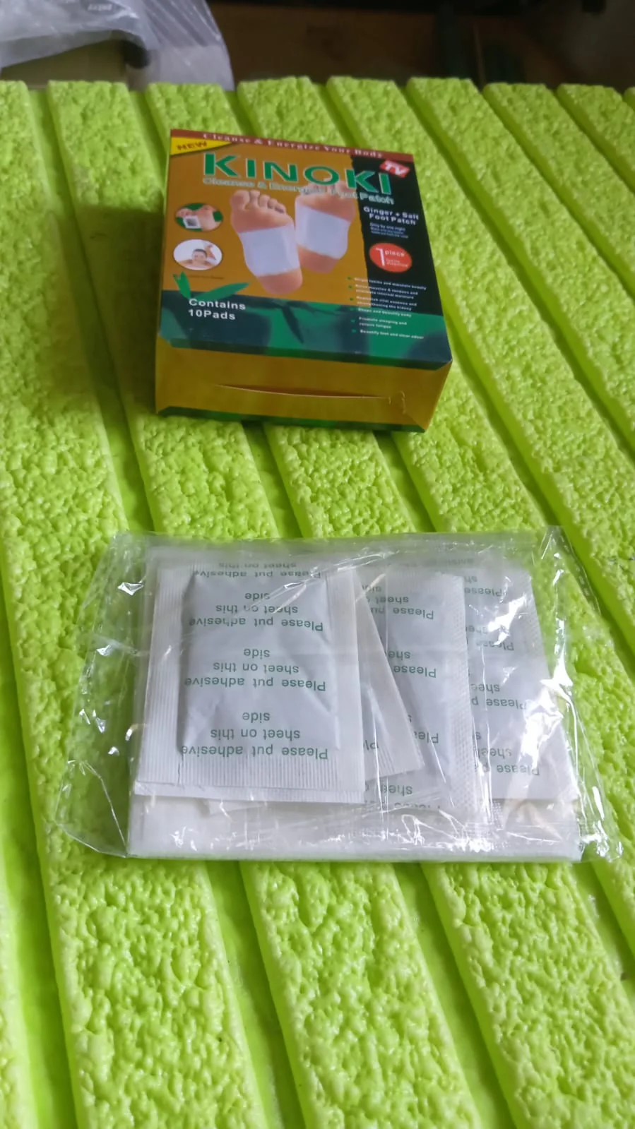kinoki Cleansing Detox Foot Pads, Ginger & salt Foot Patch -10pcs (Free Size, White) - Image 9