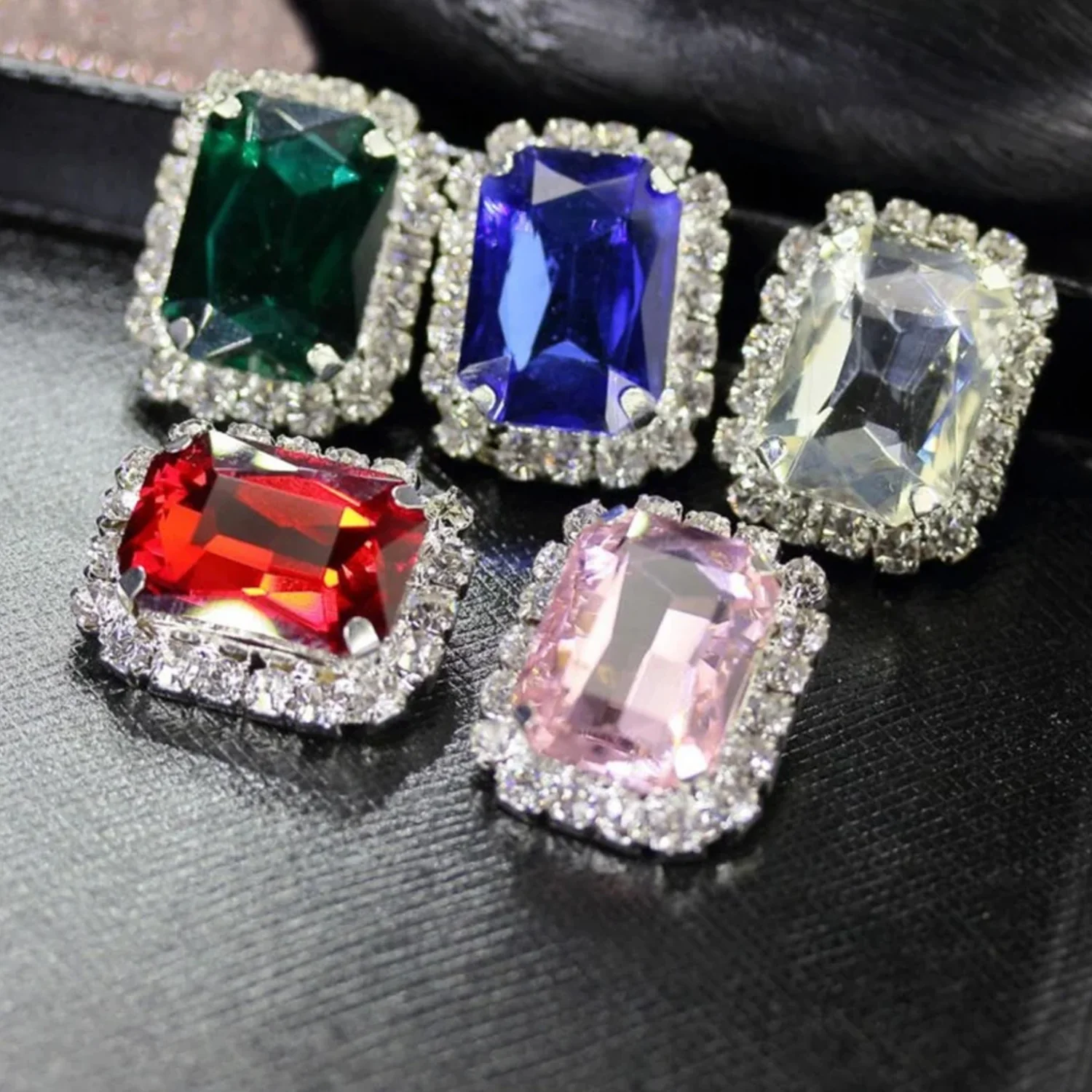Diamond Jewellery Interchangeable Triangular Shaped (6 Pari / Mix Color & Design) - Image 4