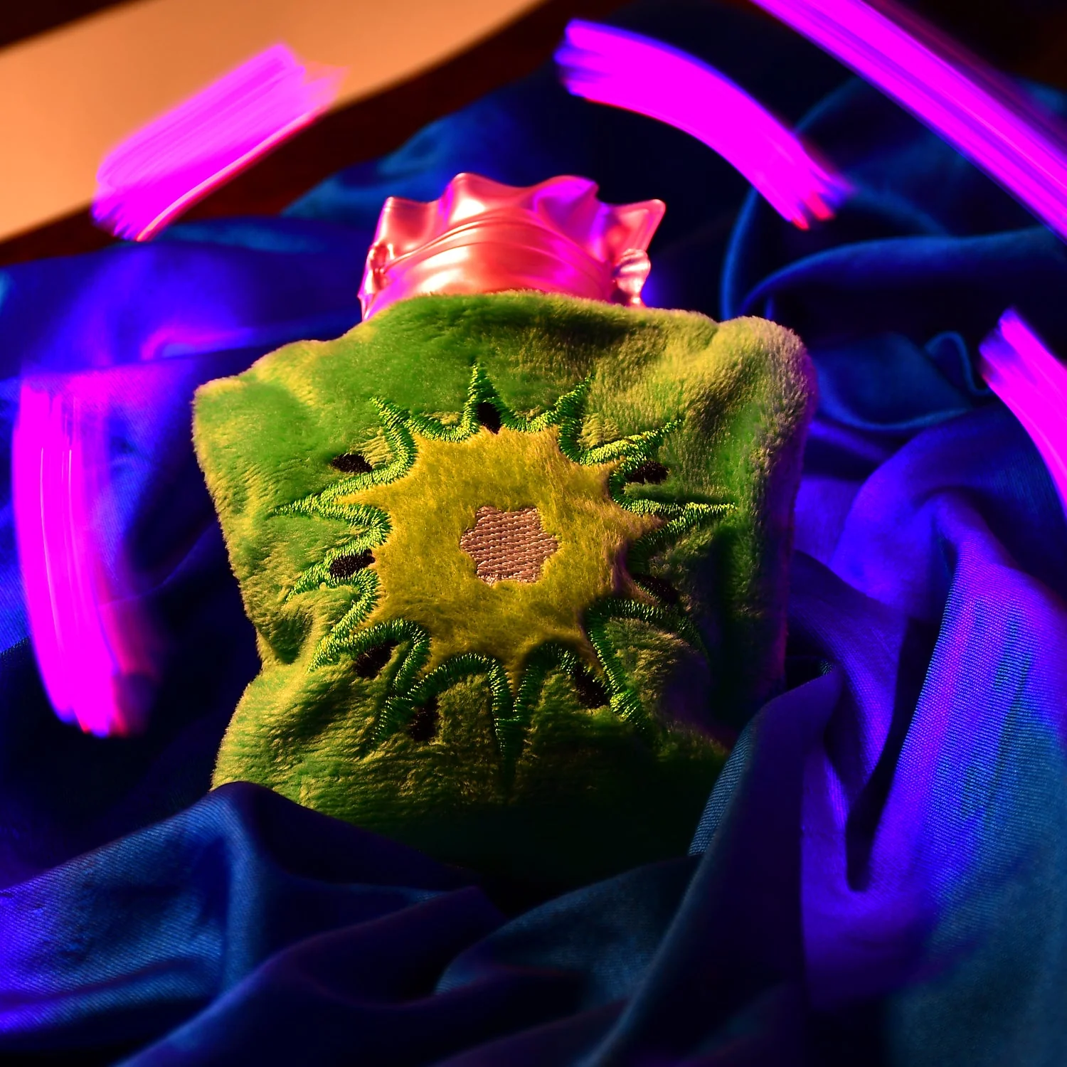 Green Sun Compact Hot Water Bag with Cover - Image 4