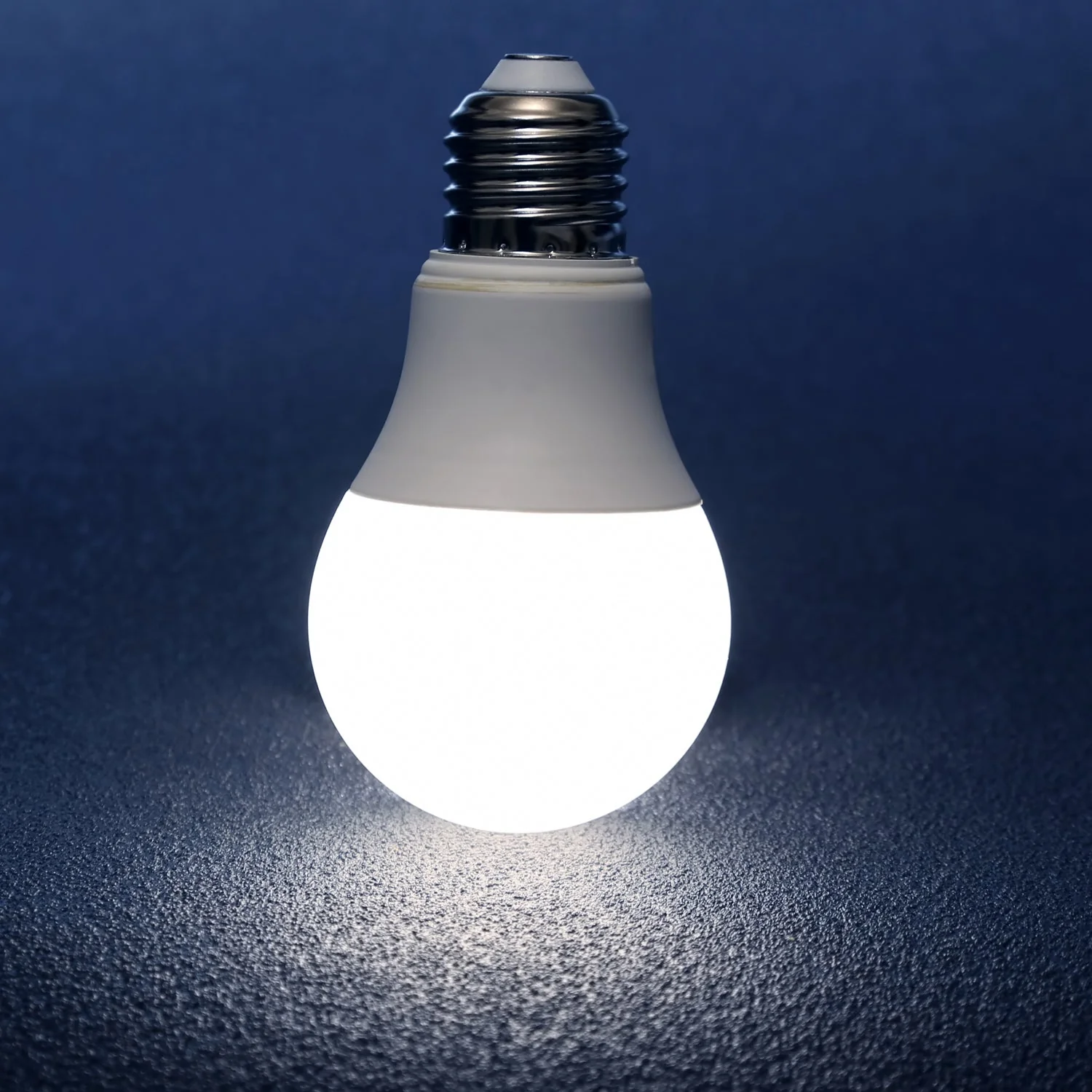 Led Bulb 7w High Power electric bulb For Indoor & Outdoor Use ( 1 pc ) - Image 3