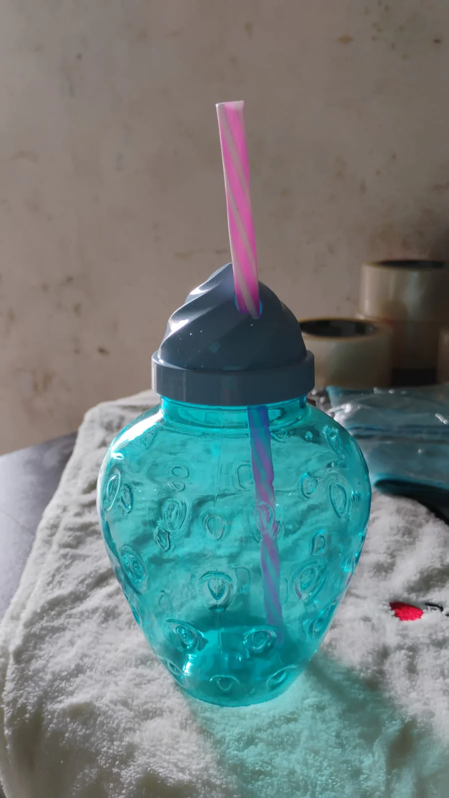 Single Plastic Drinking Cup – Durable, Lightweight, and Easy to Use (1 Pc) - Image 7