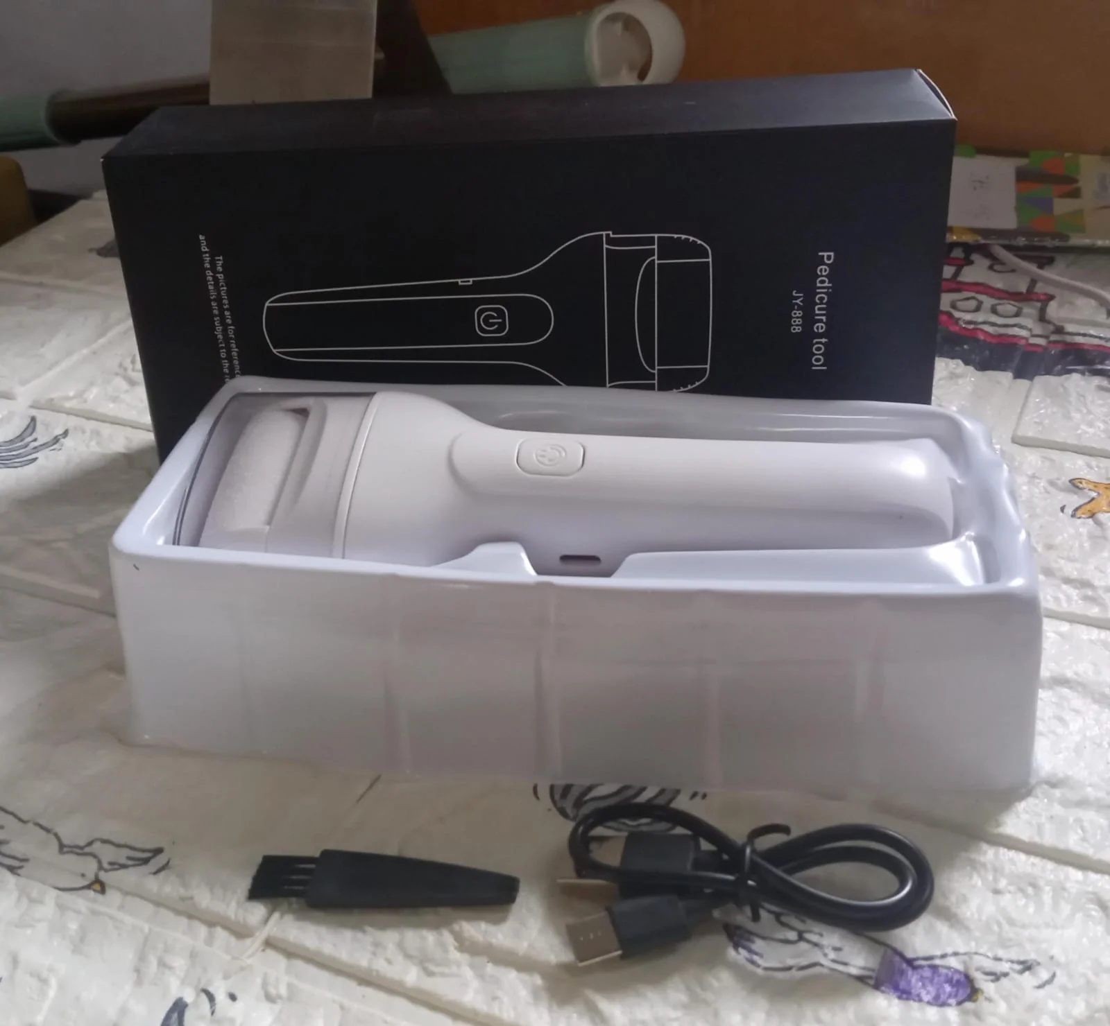 Portable Electric Foot File – Rechargeable Callus Remover & Pedicure Tool Smooth Feet - Image 12