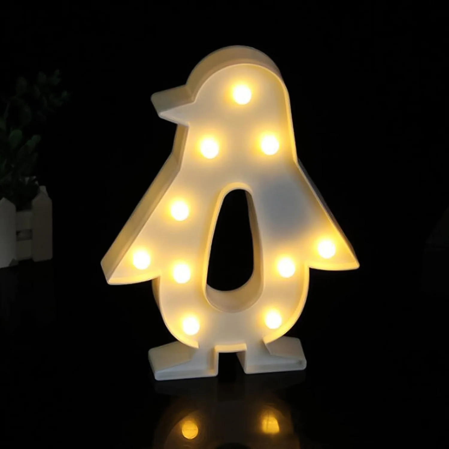 Penguin Shaped Light LED Light Kids Room (1 Pc / Battery Not Included) - Image 4