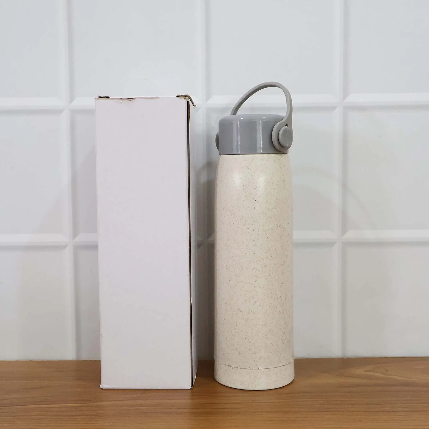 Creative Wheat Glass Water Bottle with Phone Holder (380ml) - Image 8