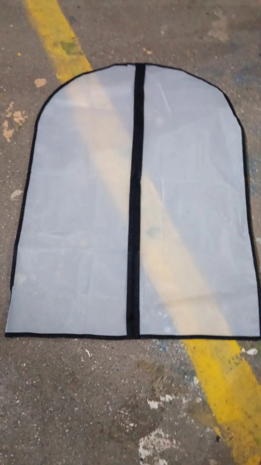 Foldable Non Woven Suit Cover (80×60 CM / 1 Pc / Black Side Chain Suit Cover) - Image 7