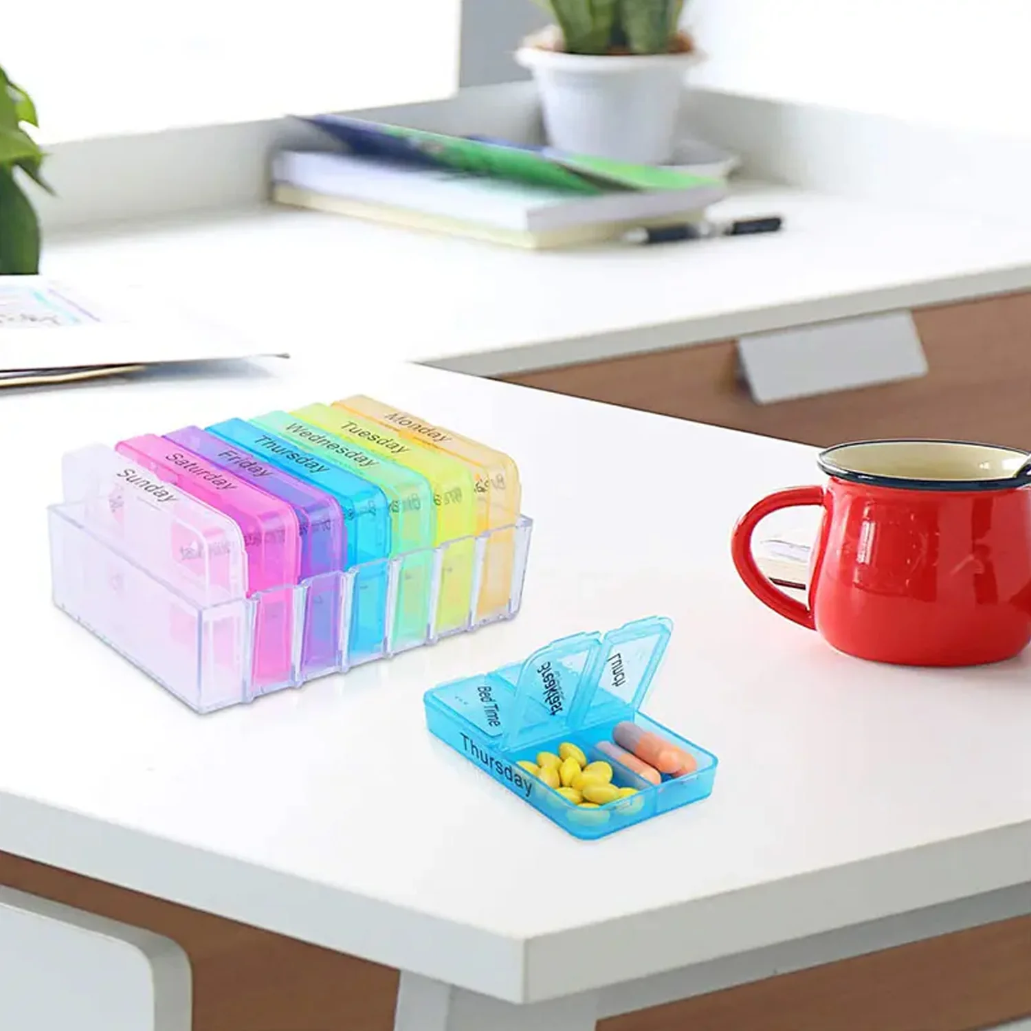 7 Days 4 Times Transparent Medicine Box 28 Grid Portable Large Capacity Travel, Medication Organizer Dispenser Boxes Large Compartments Moisture-Proof Pill Case Medication Reminder Travel - Image 5