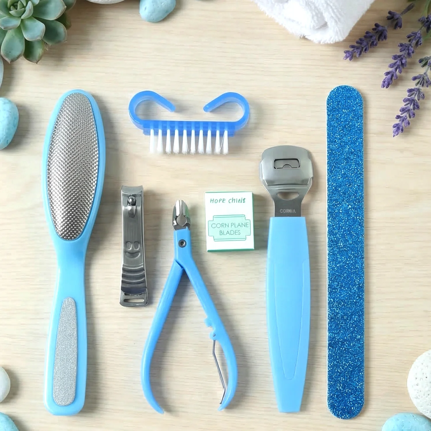 7 In 1 Pedicure Manicure Foot Care Tool Kit - Image 6