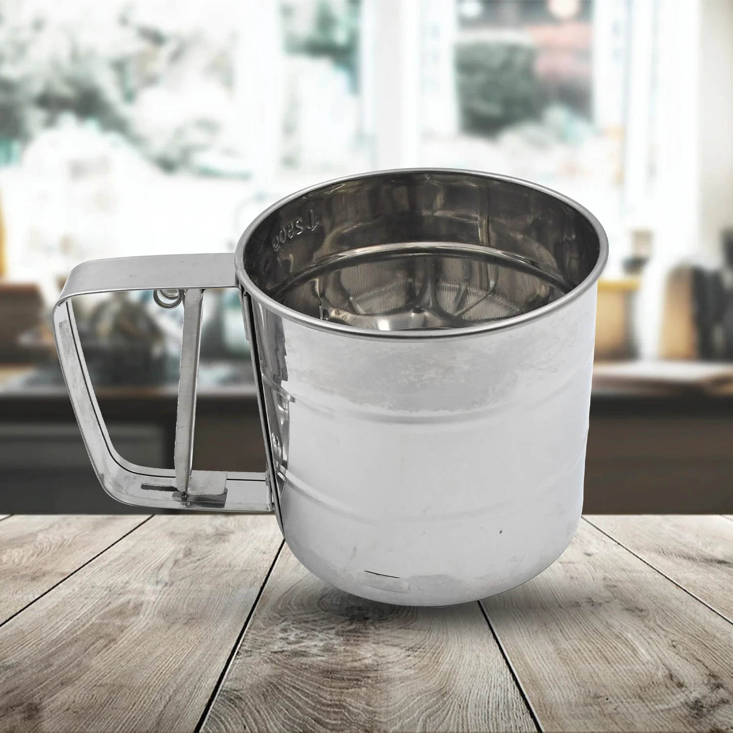 Flour Sifter – Handheld Baking Sieve - Image 3