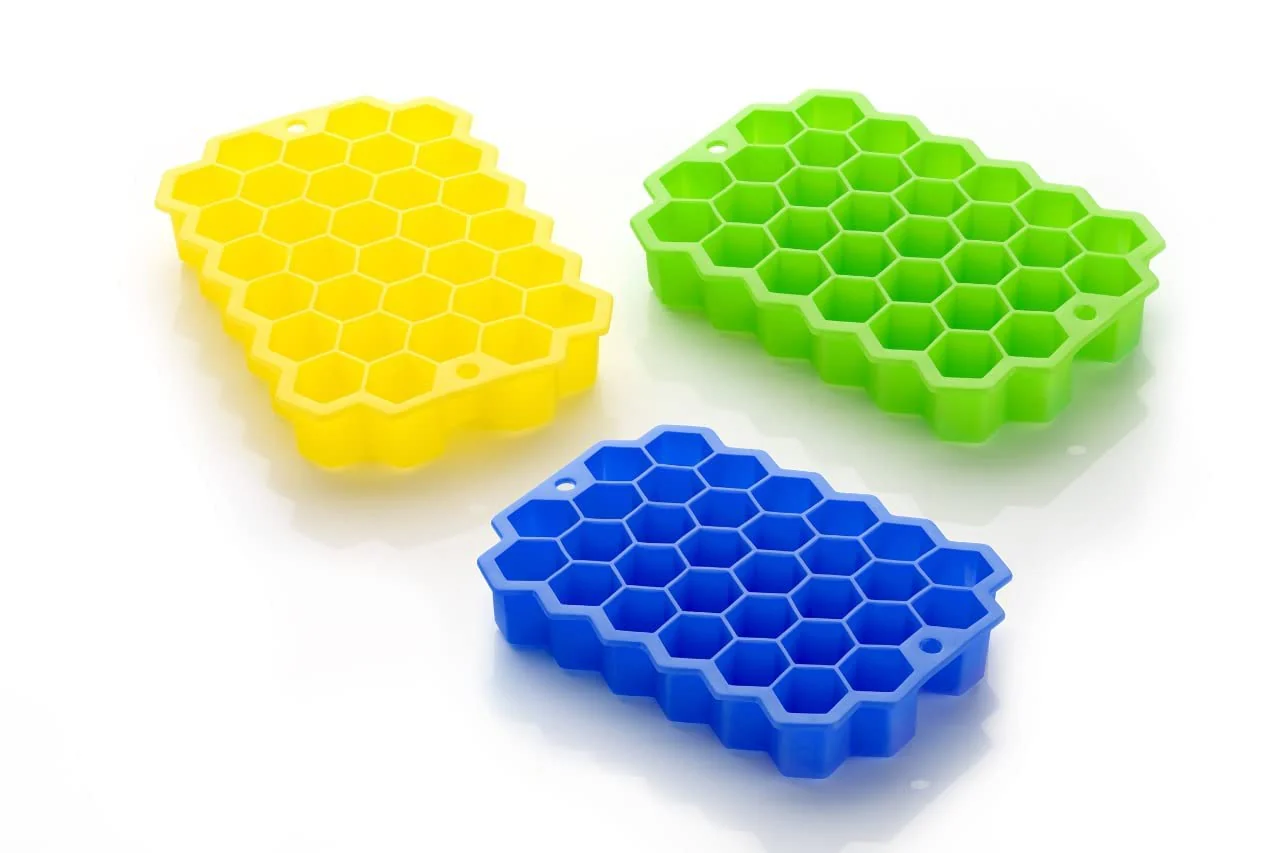 Flexible Silicone Ice Cube Tray, 37 Small Cubes , Fridge Use - Image 5