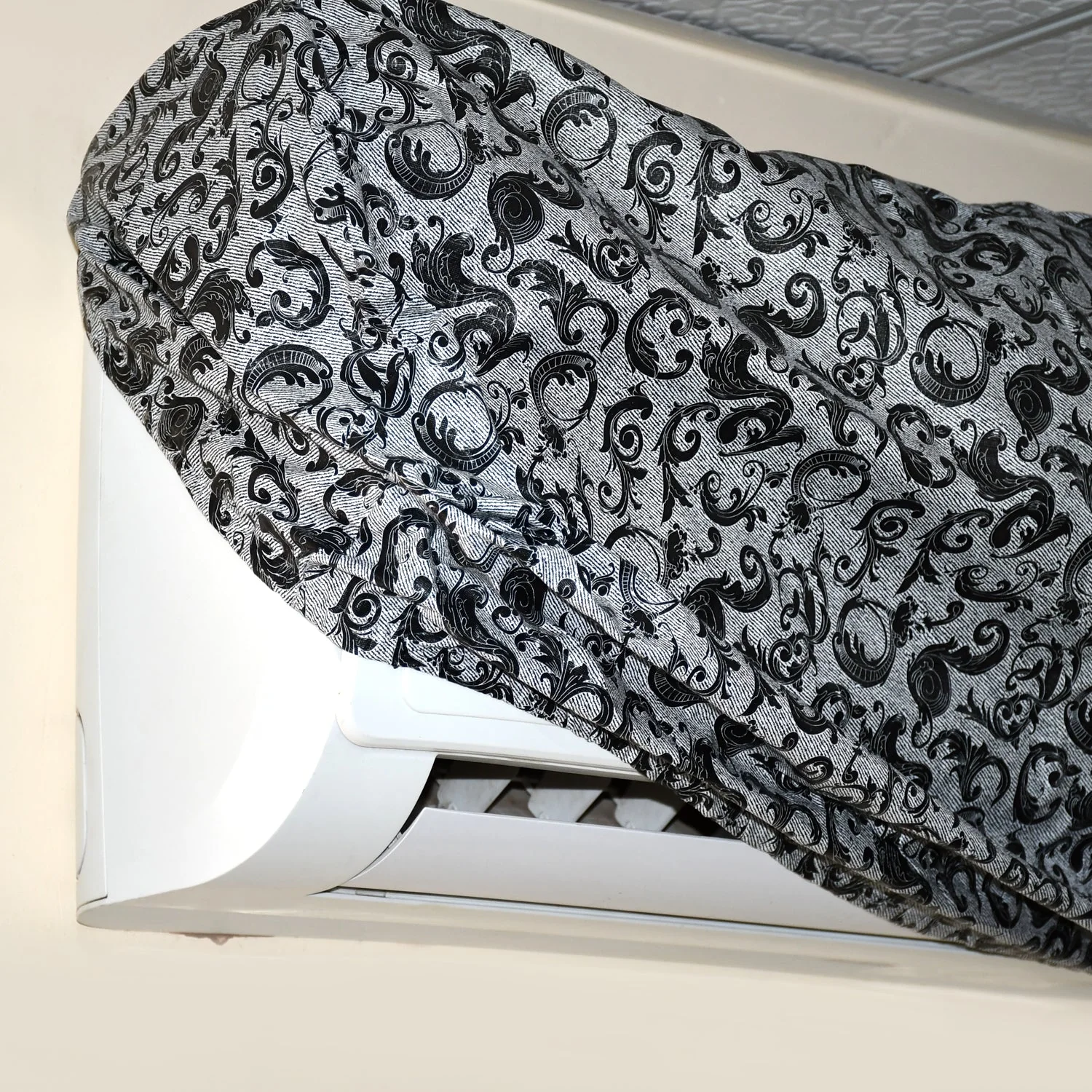Stretchable Mix-Design AC Cover – Dust, Insect & Corrosion Shield (Mix Design) - Image 6