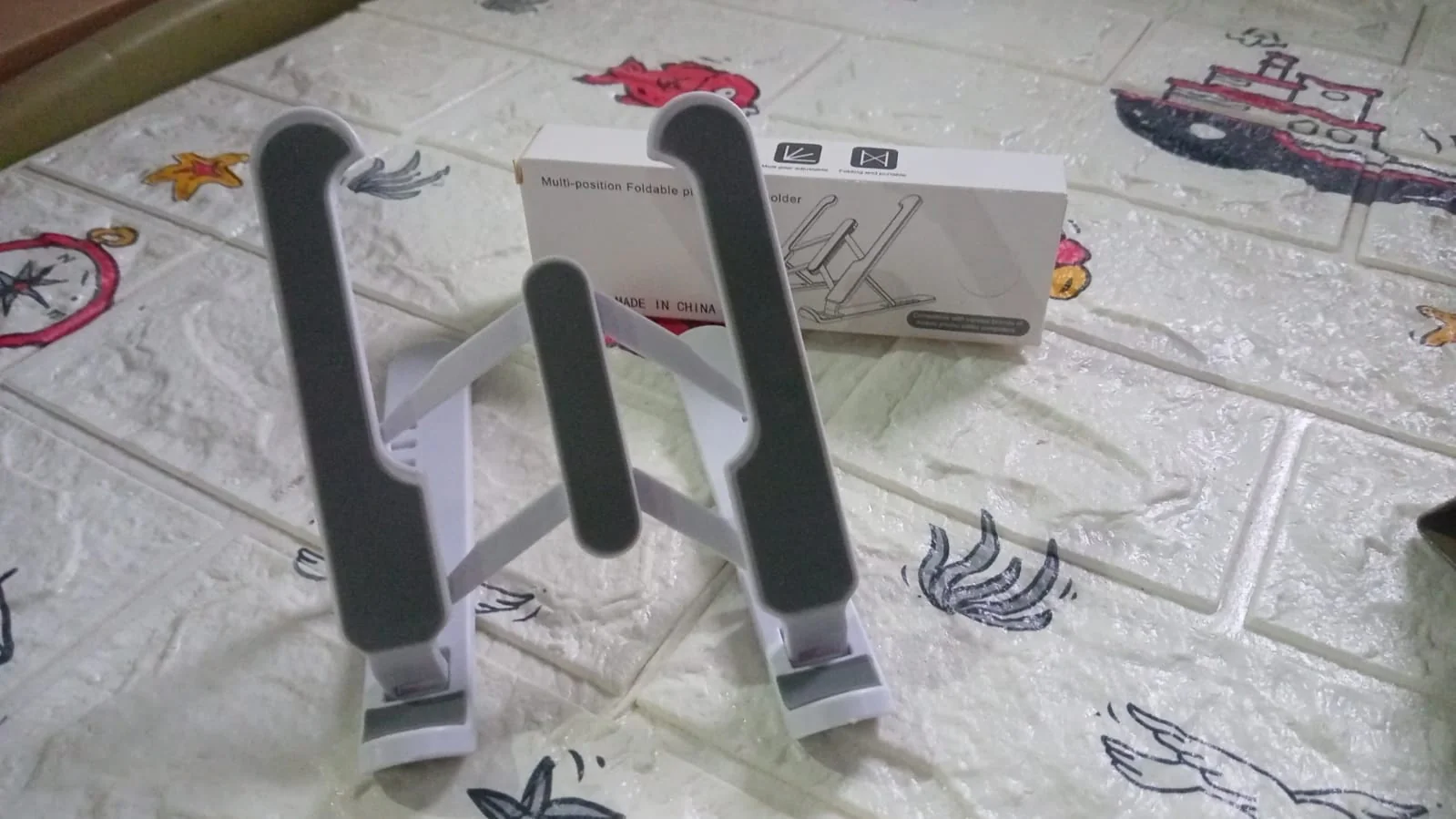 ADJUSTABLE TABLET STAND HOLDER WITH BUILT-IN FOLDABLE LEGS AND HIGH QUALITY FIBRE - Image 6