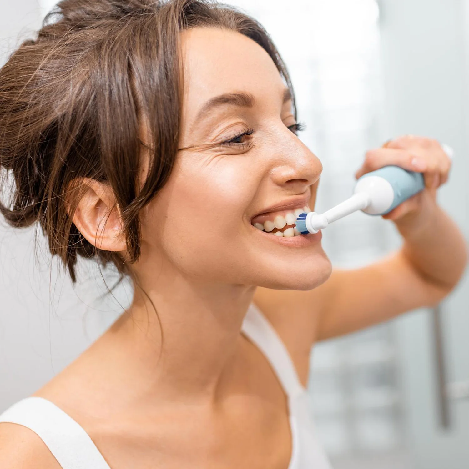 Electric Toothbrush for Kids and Adults 2 Battery - Image 10