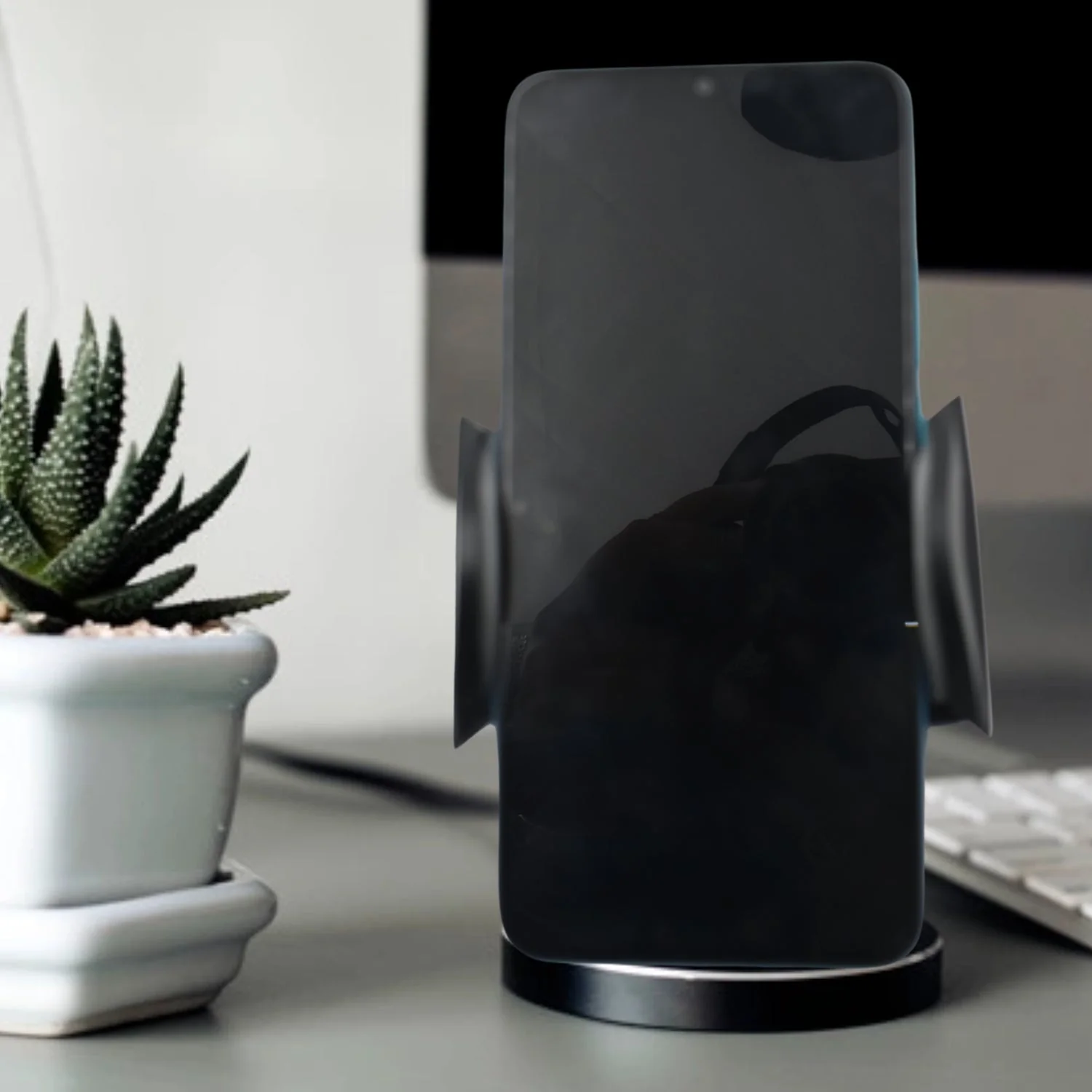 Car-Vent Mobile Holder Easy To Hold Smartphone - Image 4