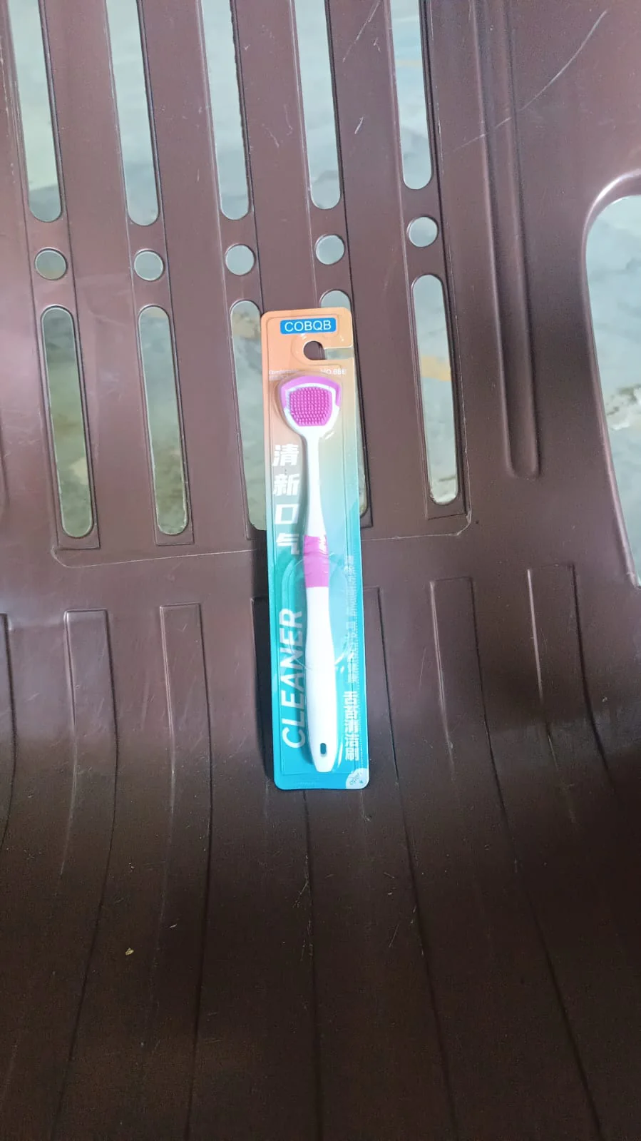 Tongue Cleaner Brush, Silicone Tongue Scraper (1 Pc) - Image 7