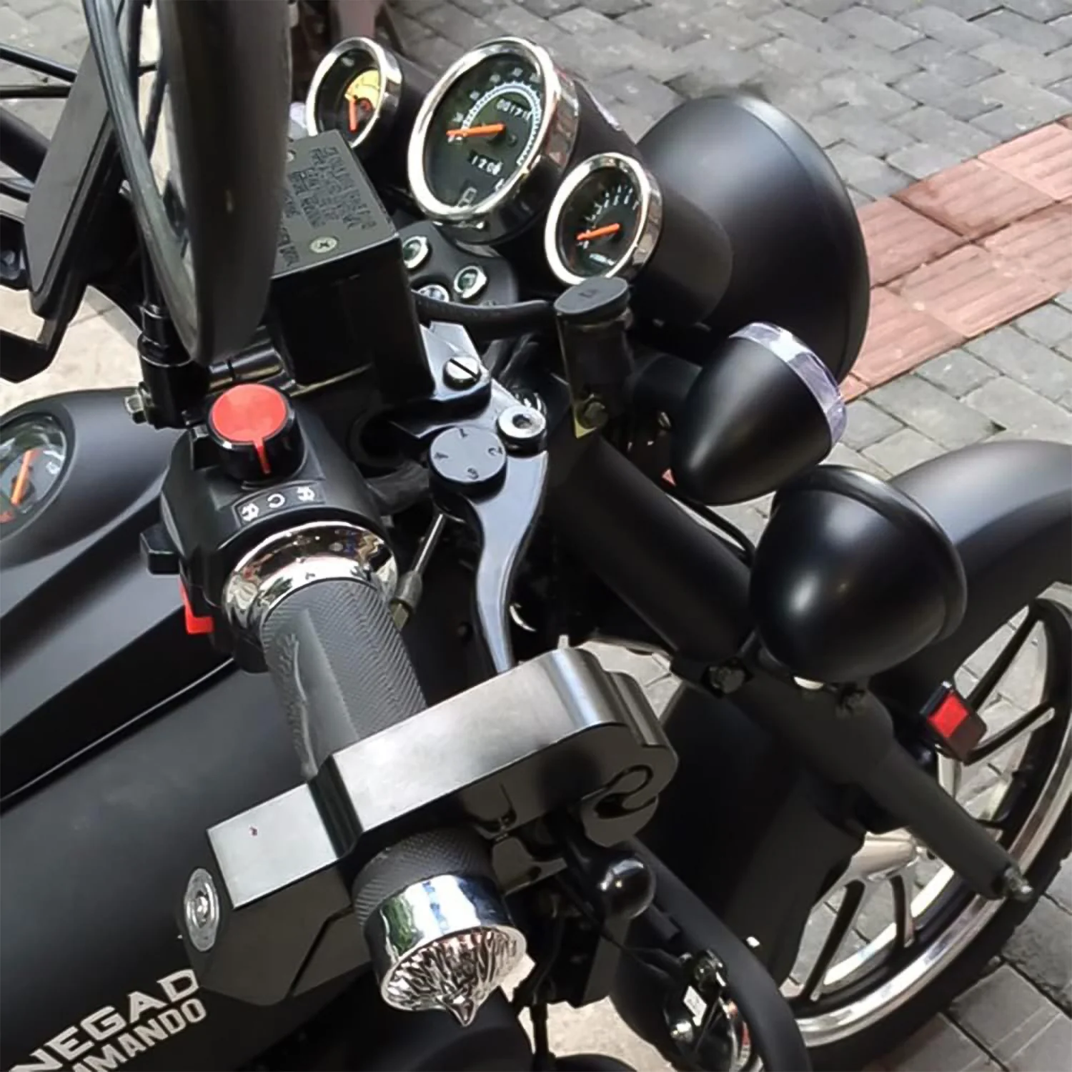 Motorcycle Grip Lock Universal Motorcycle Handlebar Throttle Grip Security Lock - Image 6
