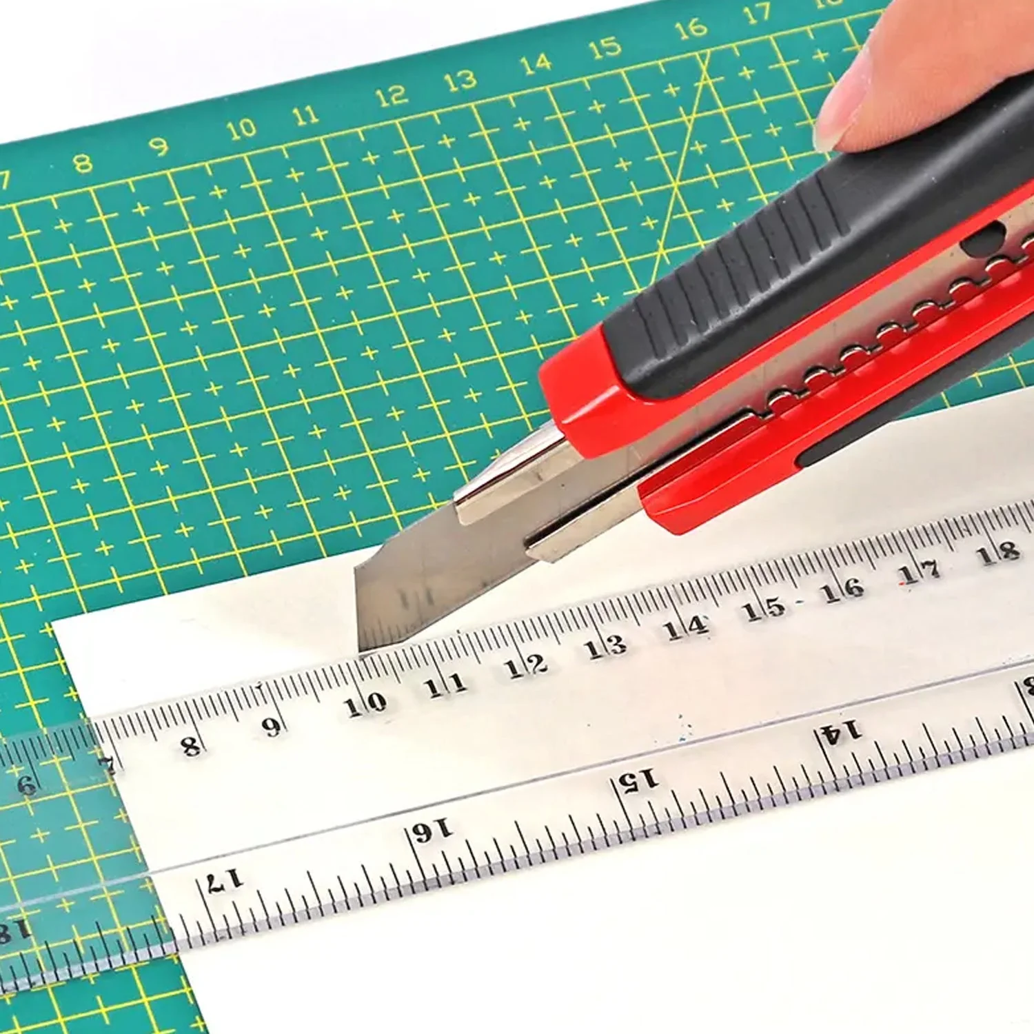 Heavy Duty 18mm Cutter Knife Set with Extra Blades for Office & Home - Image 6