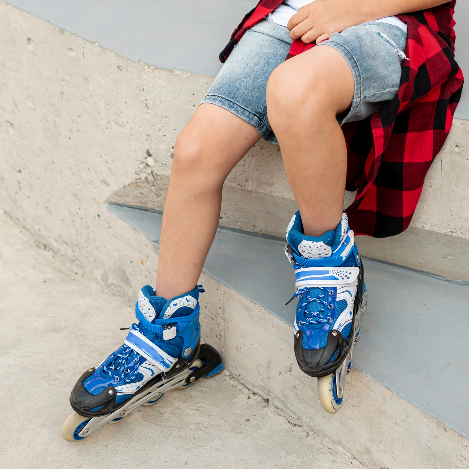 Inline Skates with LED Flashing Light Adjustable Length Premium Quality Skates Pair - Image 2