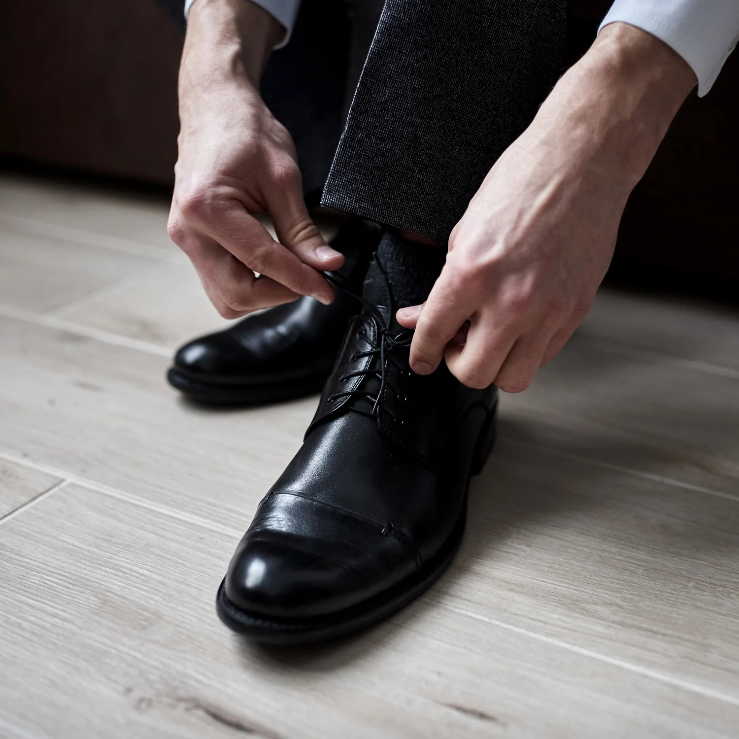Shoe Shiner and Shoe Polish (1 Pc) - Image 5