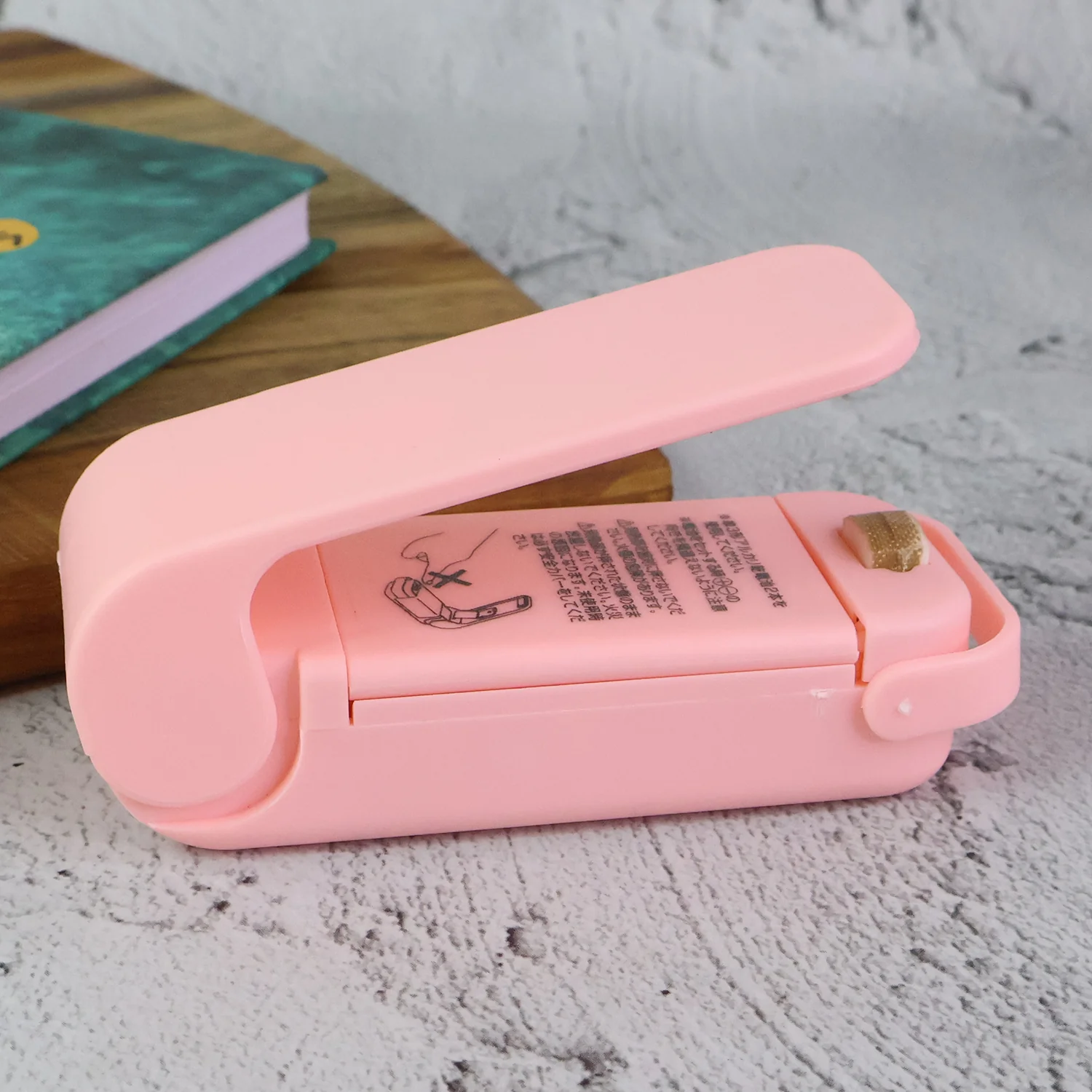 Mini Plastic Bag Sealer – Portable Heat Sealing Machine (Battery Operated / 1 Pc) - Image 11