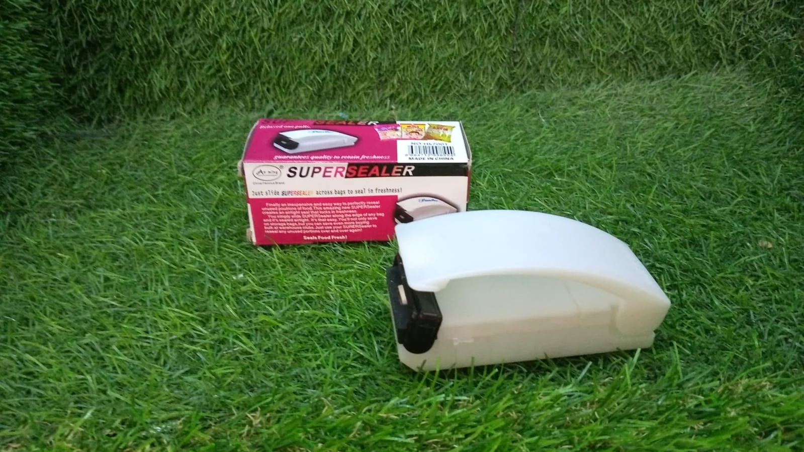Mini Portable Super Sealer – Handy Plastic Bag Sealing Machine for Household Use - Image 8