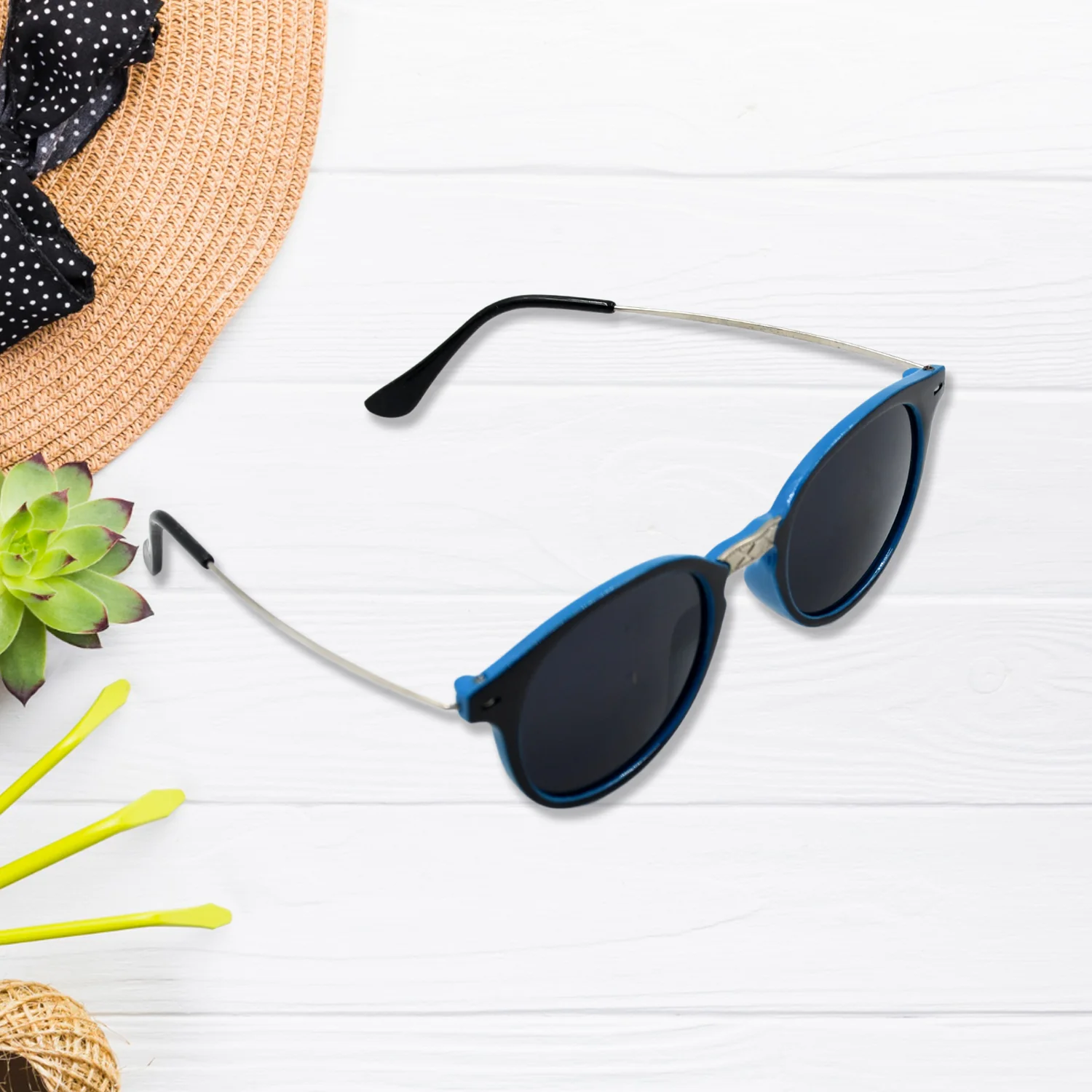UV Protected Round Sunglasses, classic Sunglasses for Men & Women, Lightweight - Image 3