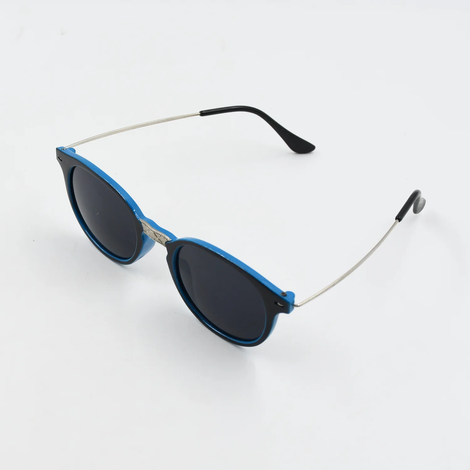 UV Protected Round Sunglasses, classic Sunglasses for Men & Women, Lightweight - Image 7