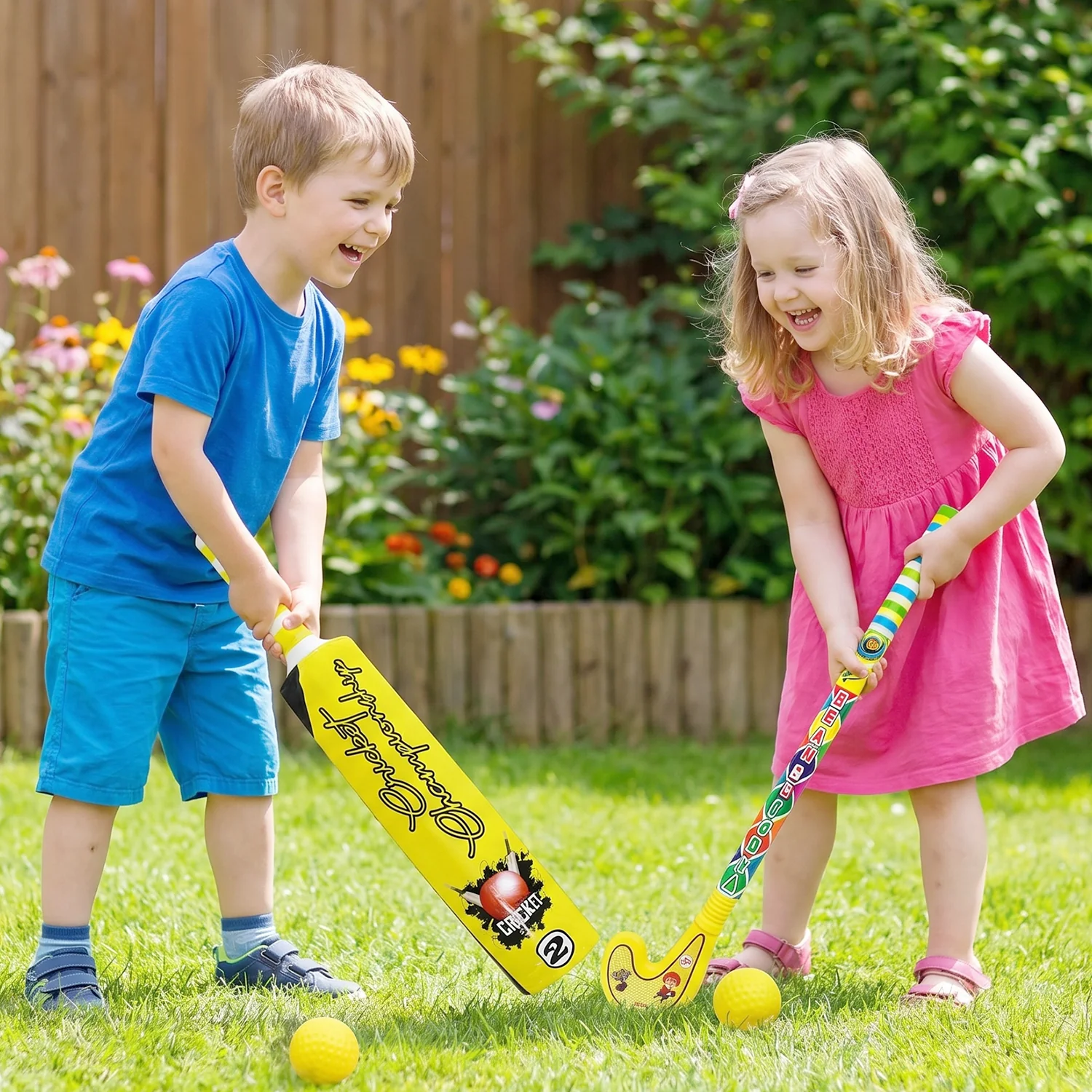 Combo of Light Weight Plastic Bat, Ball & Hockey for Kids - Image 5
