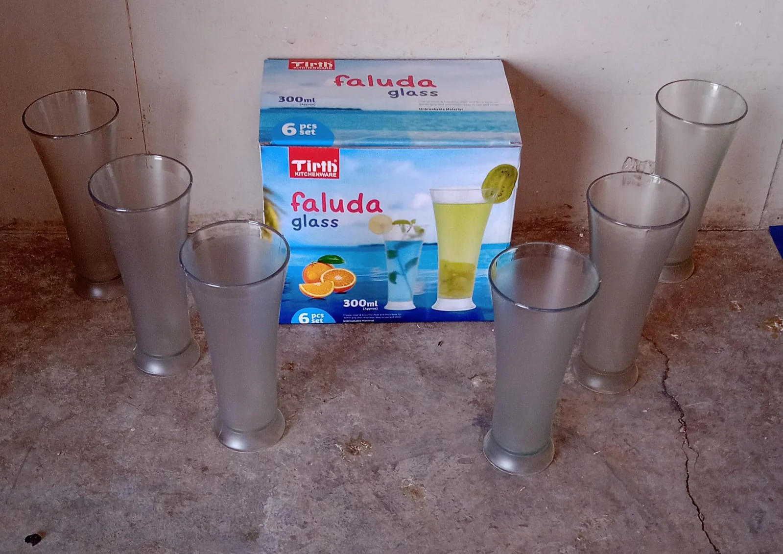 High Quality Faluda, ice cream, Juicer and Water Glasses Set of 6 Transparent, Drinking Water Glasses Stylish Glasses for Faluda, Water, Juice, Glass Set of 6 Pcs (Plastic 300 ML Approx) - Image 8
