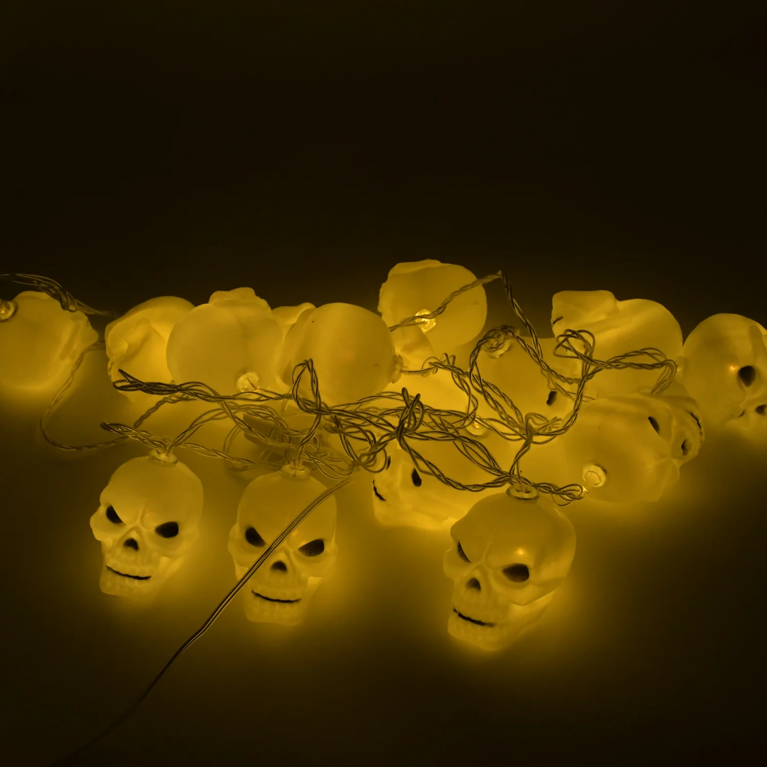 Halloween LED Skull String Lights – Indoor & Outdoor Decor - Image 4