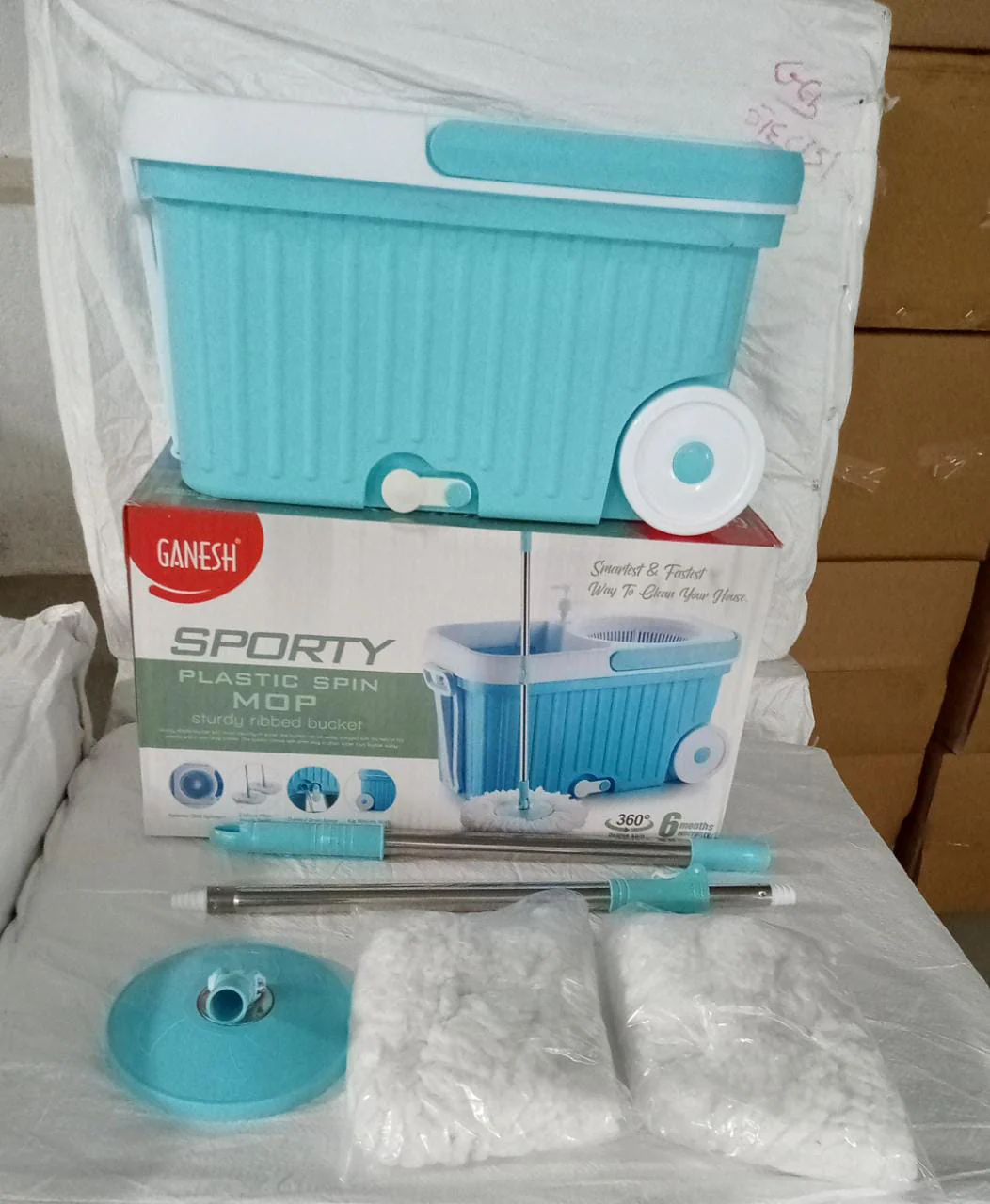 Sporty Plastic Spin Mop with Bigger Wheels & Auto Fold Handle for 360° Cleaning - Image 7
