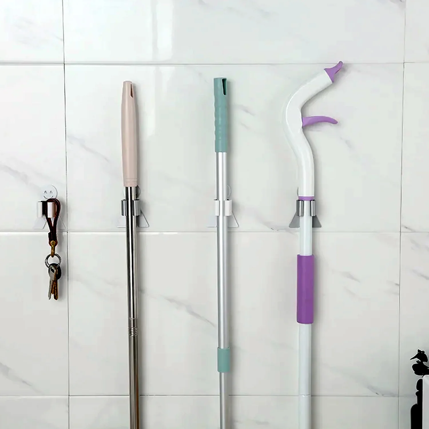 Smile Face Wall Mounted Brush and Broom Holder Seamless Mop Hook Organizer (1Pc) - Image 5