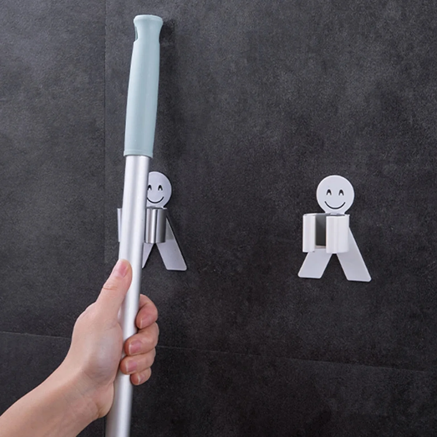 Smile Face Wall Mounted Brush and Broom Holder Seamless Mop Hook Organizer (1Pc) - Image 6