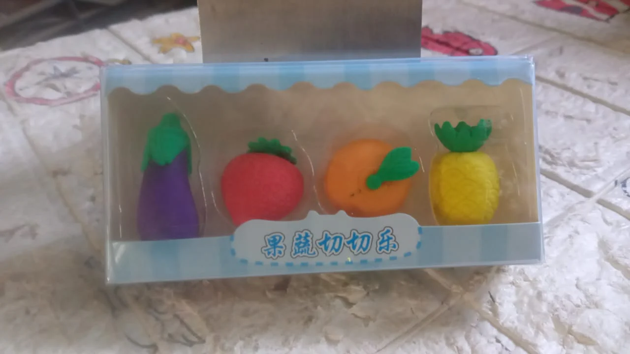 Mini Cute Veg & Fruit Erasers – 3D Colorful Eraser Set for Kids (4 Pc) - Image 9