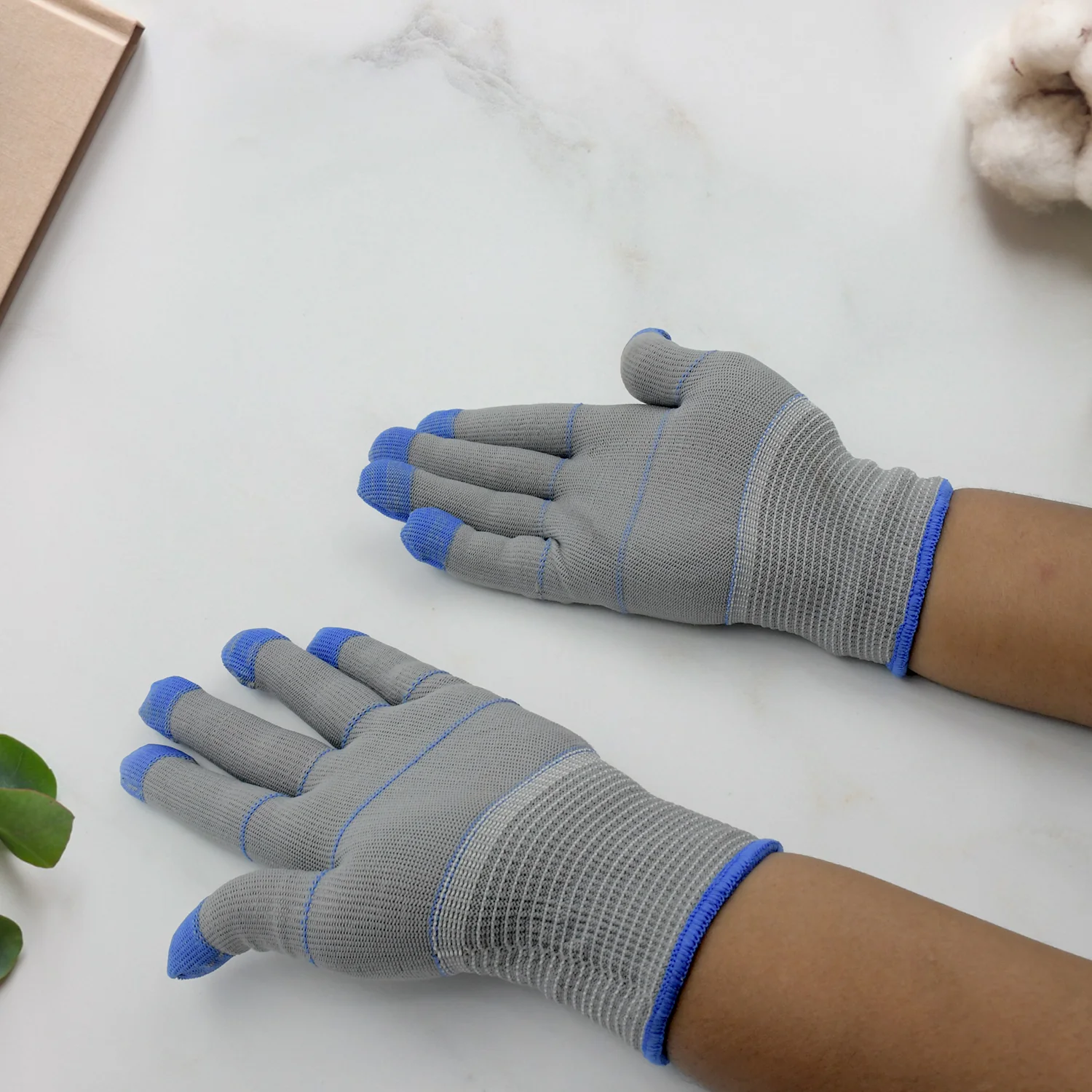 Small 1 Pair Cut Resistant Gloves Anti Cut Gloves Heat Resistant, Nylon Gloves - Image 6