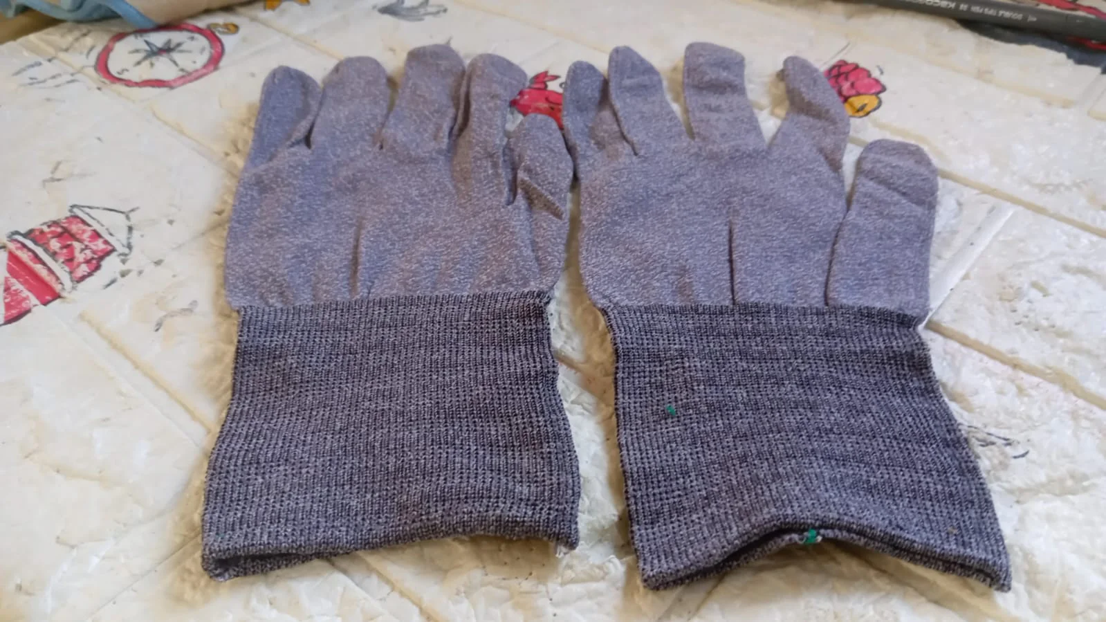 1 Pair Cut Resistant Gloves Anti Cut Heat Resistant Safety Work Gloves - Image 7