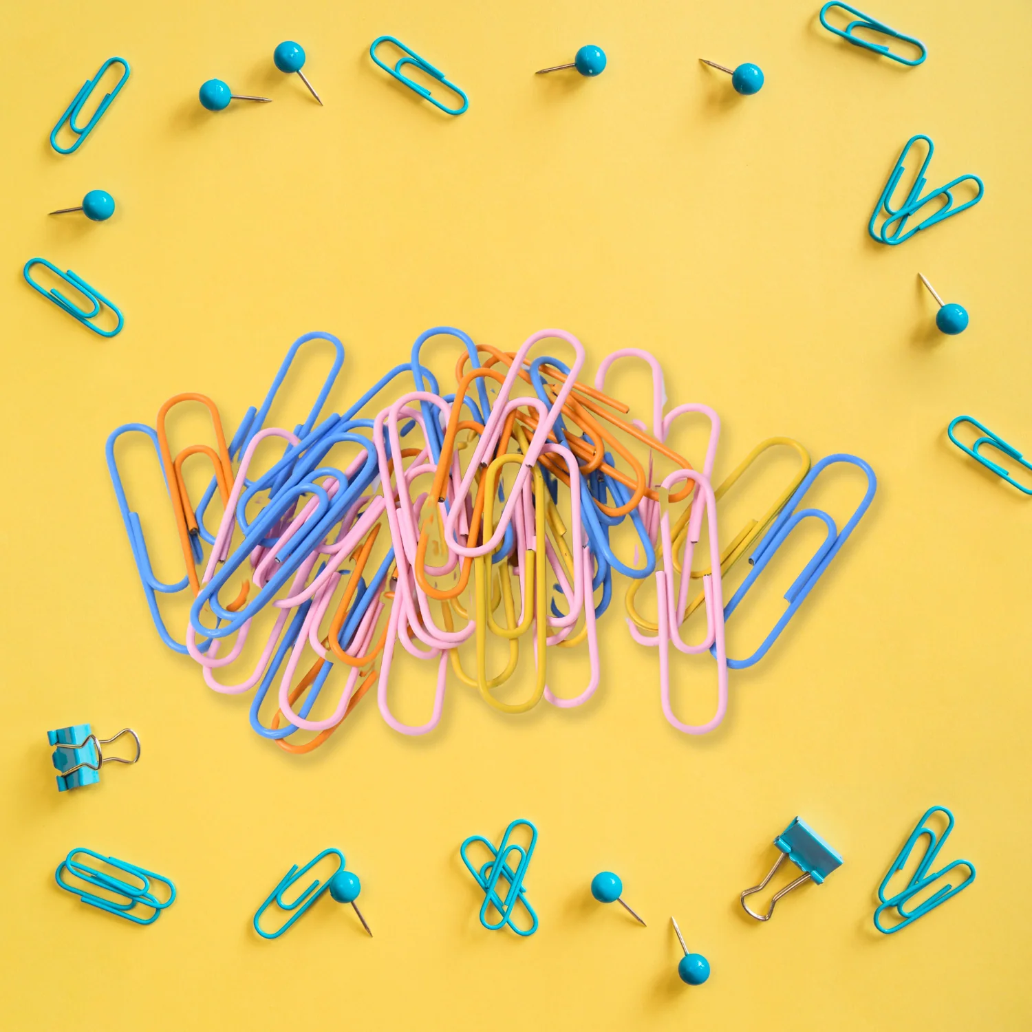 Binder Clips Paper Clips, Push Pins for Office and School Supplies (68 Pcs Set) - Image 4