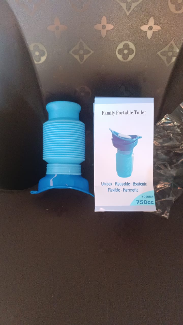 Urinal Foldable Portable Wee Bottle (750 ML / 1 Pc) - Image 7
