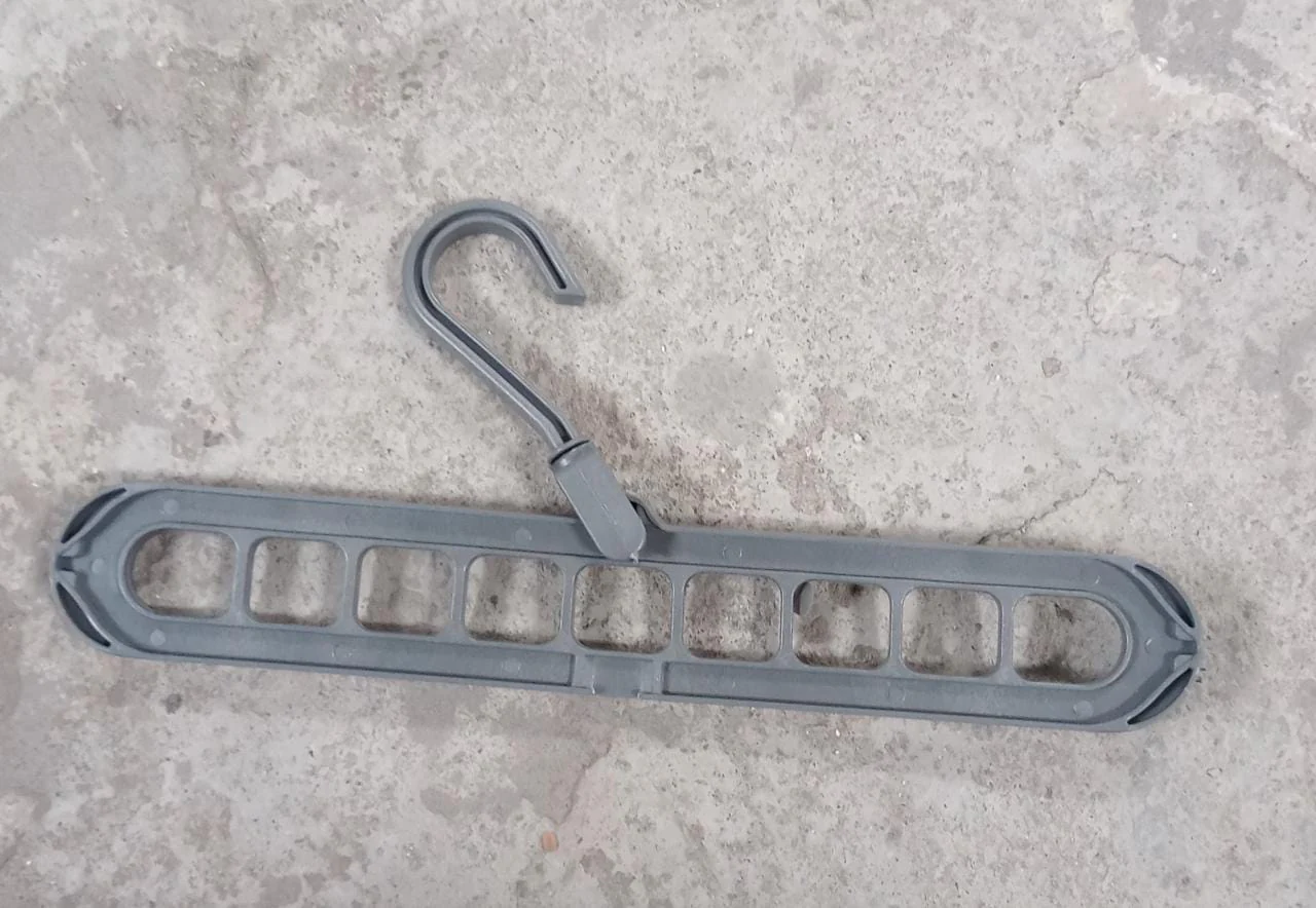 9-Hole Plastic Hanger Hook for Wardrobe Clothes Organization & Indoor Storage - Image 7