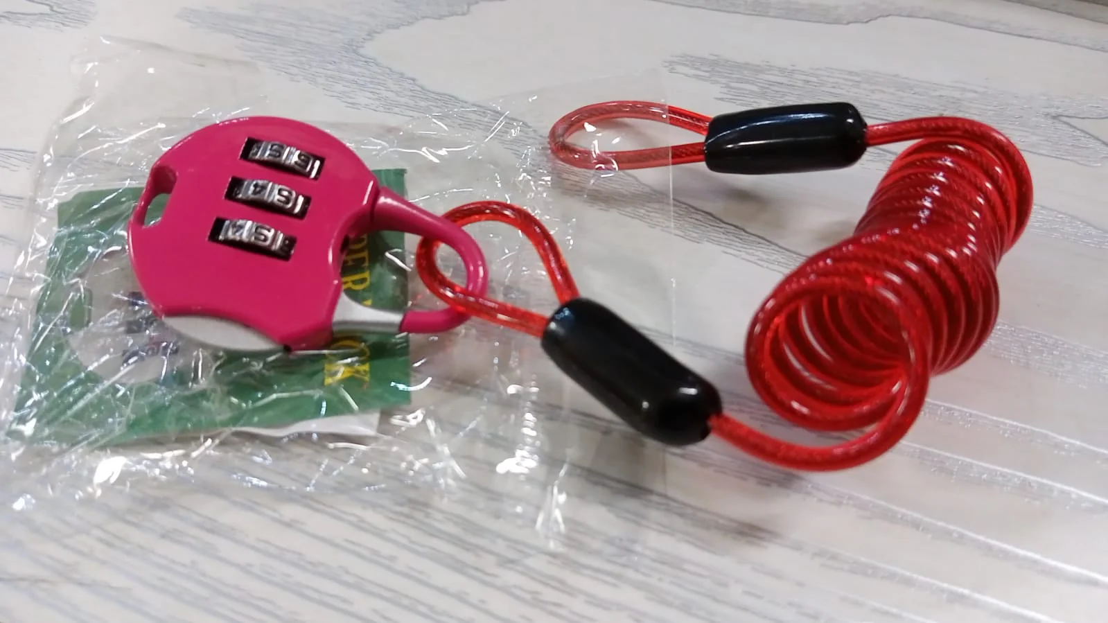3-Digit Travel Combination Lock of Zinc Alloy, Small Safe Combination Padlock Resettable Number Lock Small Colorful Code Locks for Lockers Suitcases Luggage With Safety Lanyard Spring Coil Wire Disc Brake Lock Reminder Cable - Image 10