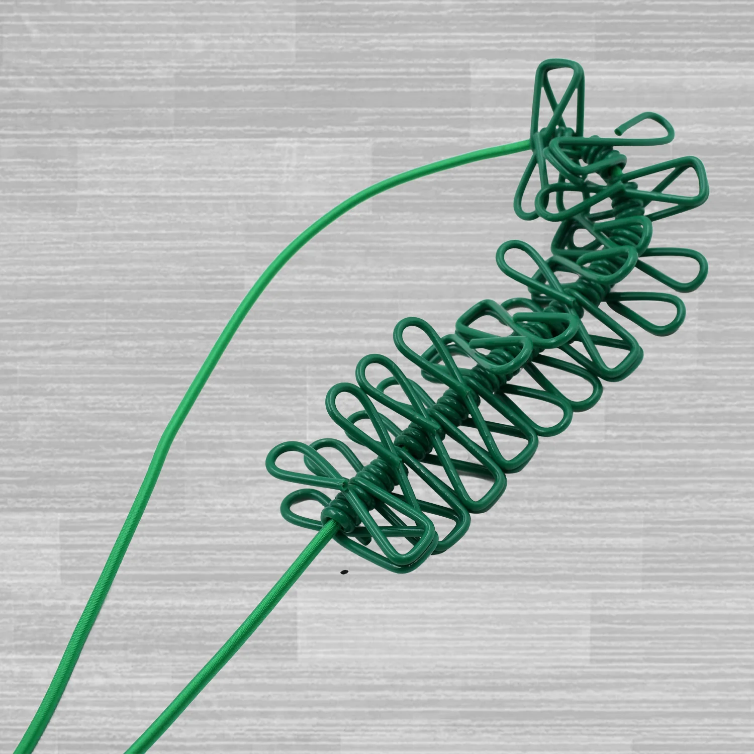 Elastic Cloth Drying Rope with 12 Metal Clip Portable Clothes line For Home & Travel - Image 6