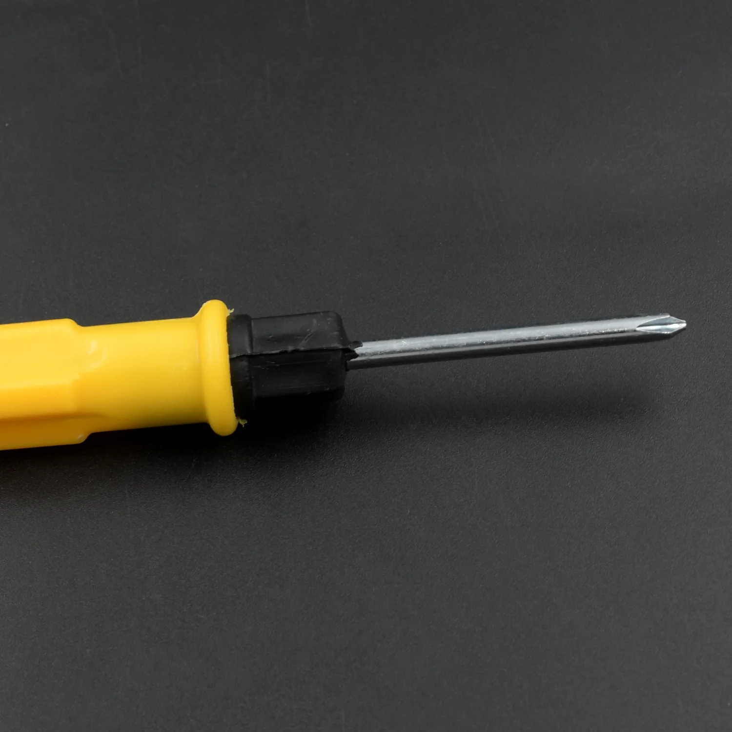 Small Pocket 2 in 1 Slotted Cross Head Double Sided Magnetic Screwdriver  1 Pc - Image 5