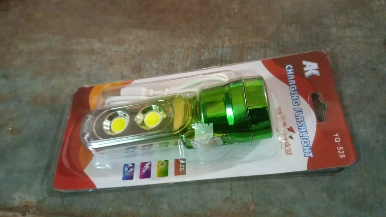 Multi Functional 3 LED Torchlight (1 Pc) - Image 7