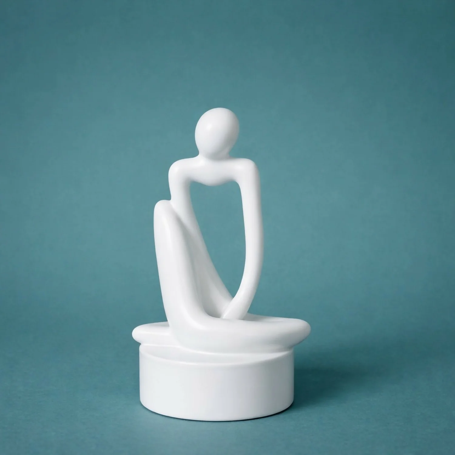 Abstract Sitting Man poly-resin Sculpture Modern White Home Decor Showpiece - Image 4