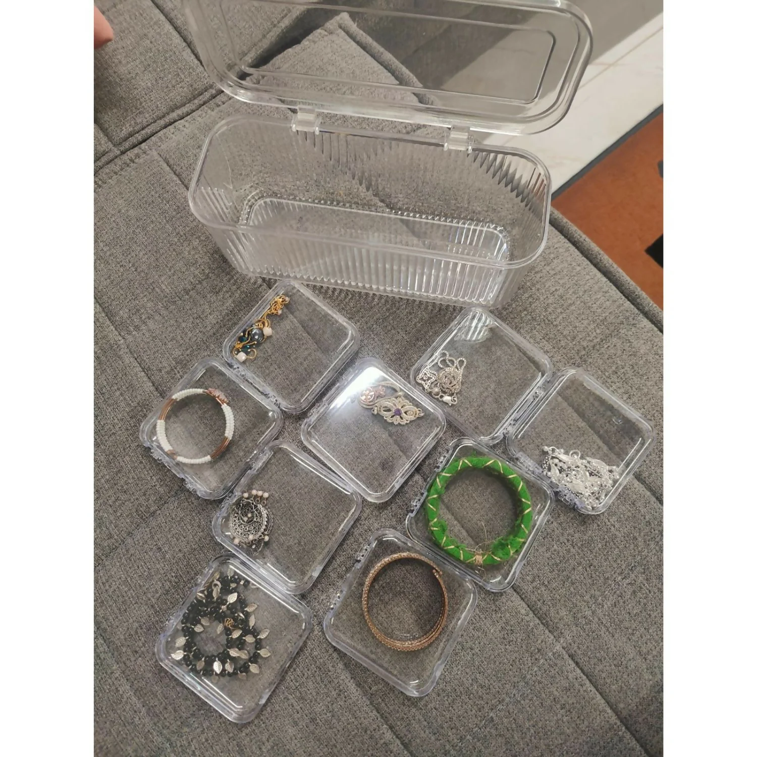 Acrylic Jewellery container with 10 inner box - Image 6