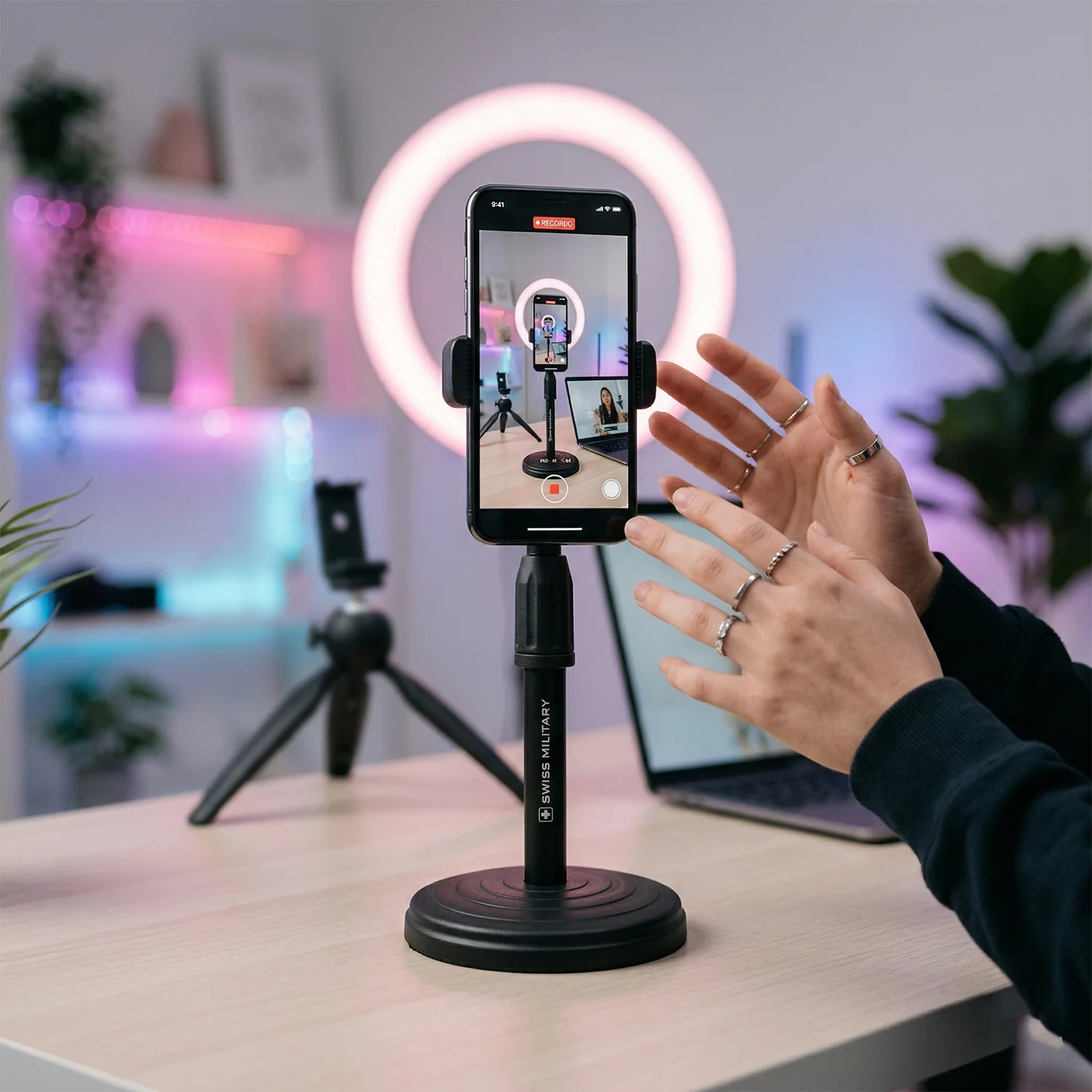 Adjustable 360° Rotating Mobile Phone Holder Stand 1 Pc - Image 3