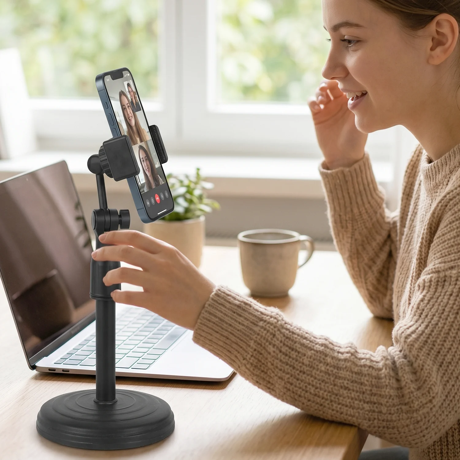 Adjustable Rotating Desktop Phone Stand for Video Recording - Image 5