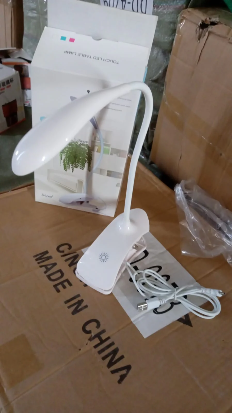 Desk Lamp Adjustable Gooseneck USB Rechargeable 3 modes - Image 11