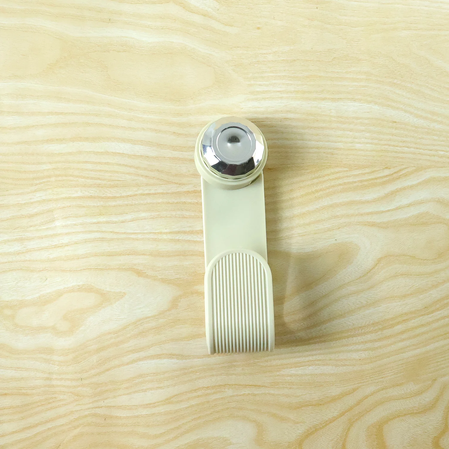 Adjustable Kitchen Pot Lid Holder Clip (1 Pc) - Image 6