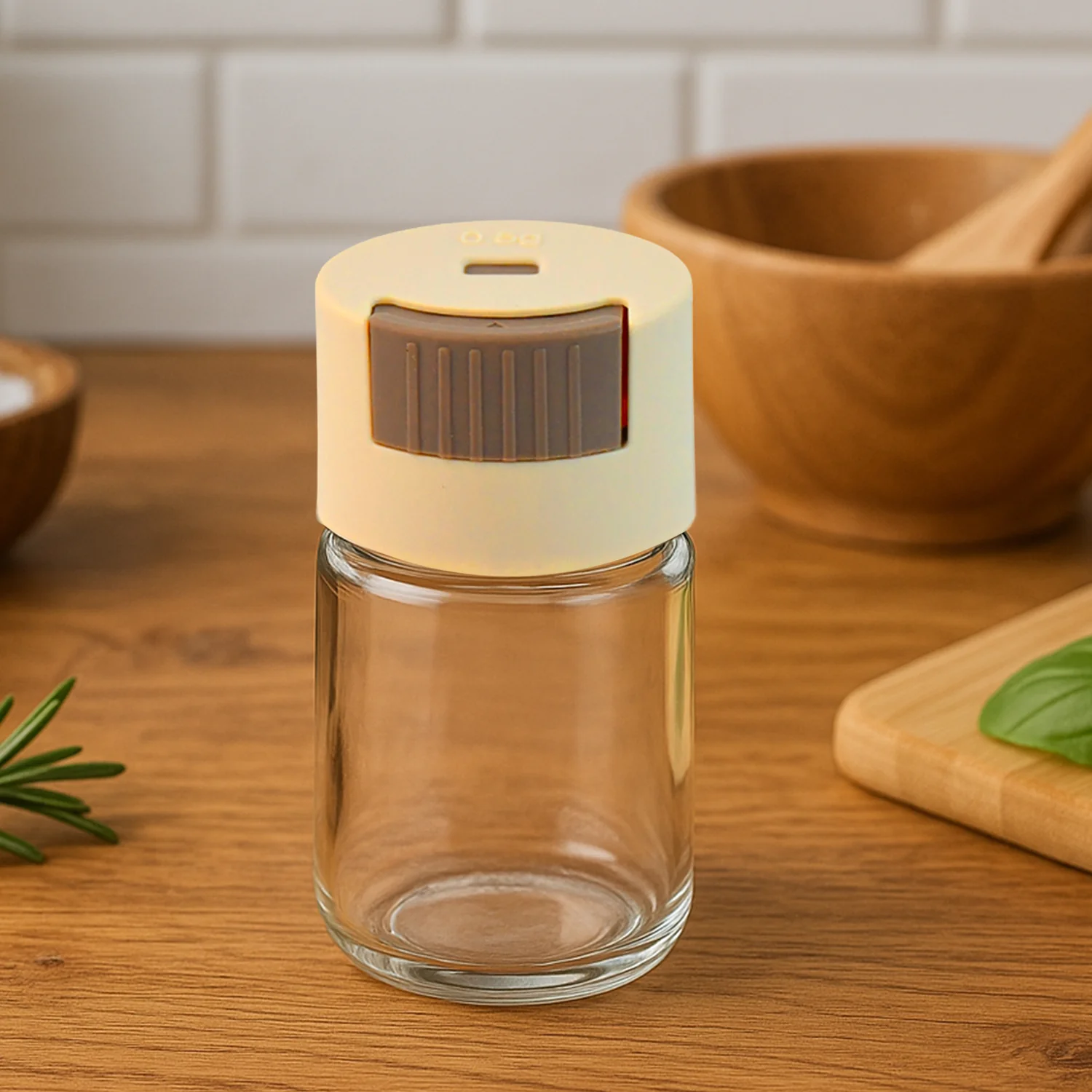 Adjustable Spice Dispenser Glass Jar(1 Pc) - Image 3