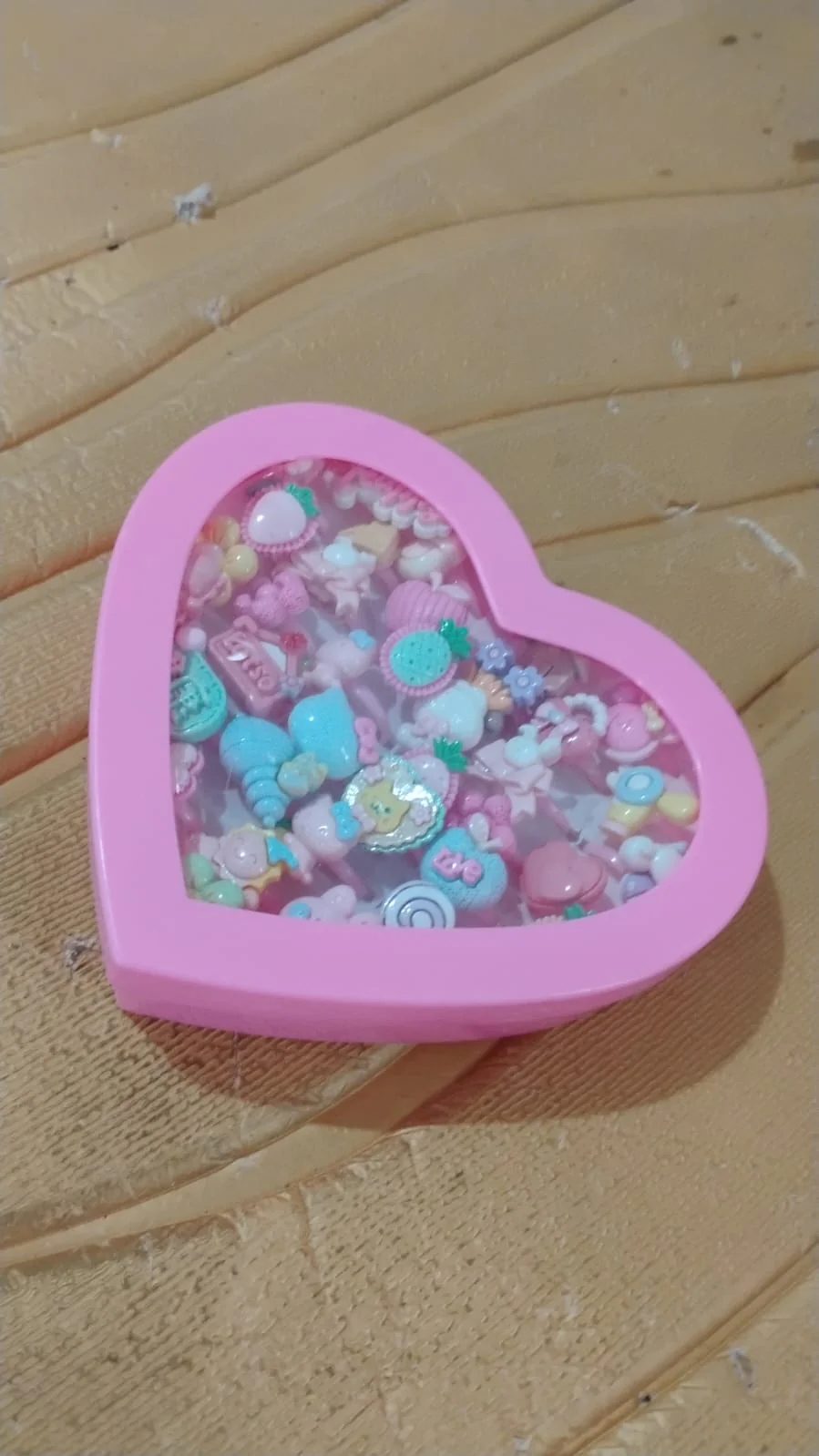 Adorable Playful Decorative Rings Children In Heart Shaped Storage Box (35 Pcs Aprpox - Image 7